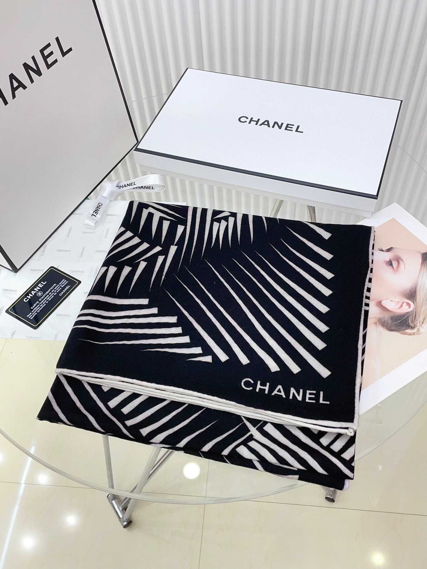 CC Scarf 140*140cm 0041
