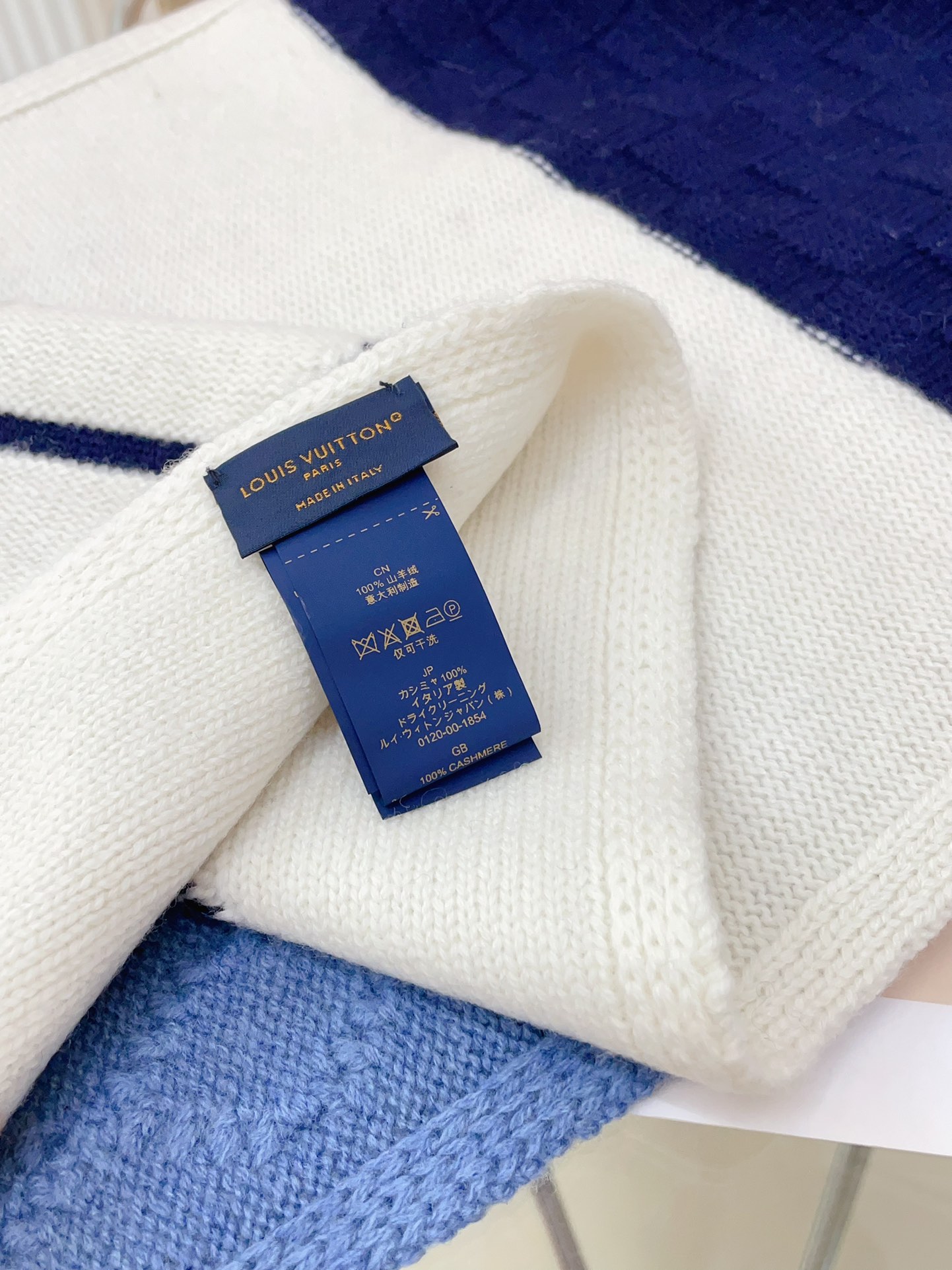 Louis new arrival scarf size: 30*180 cm 032