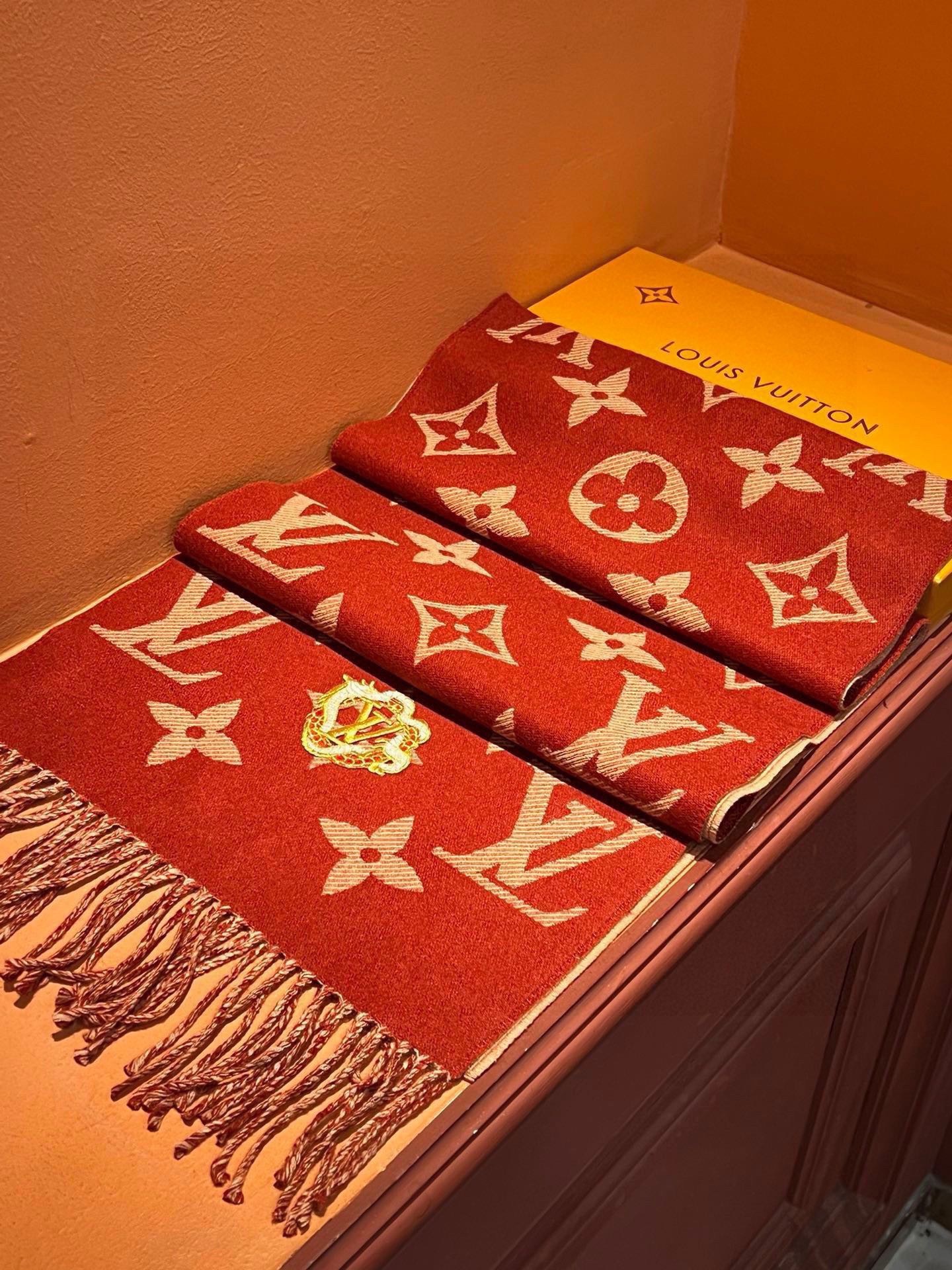 Louis new arrival scarf size: 186*34 cm 029