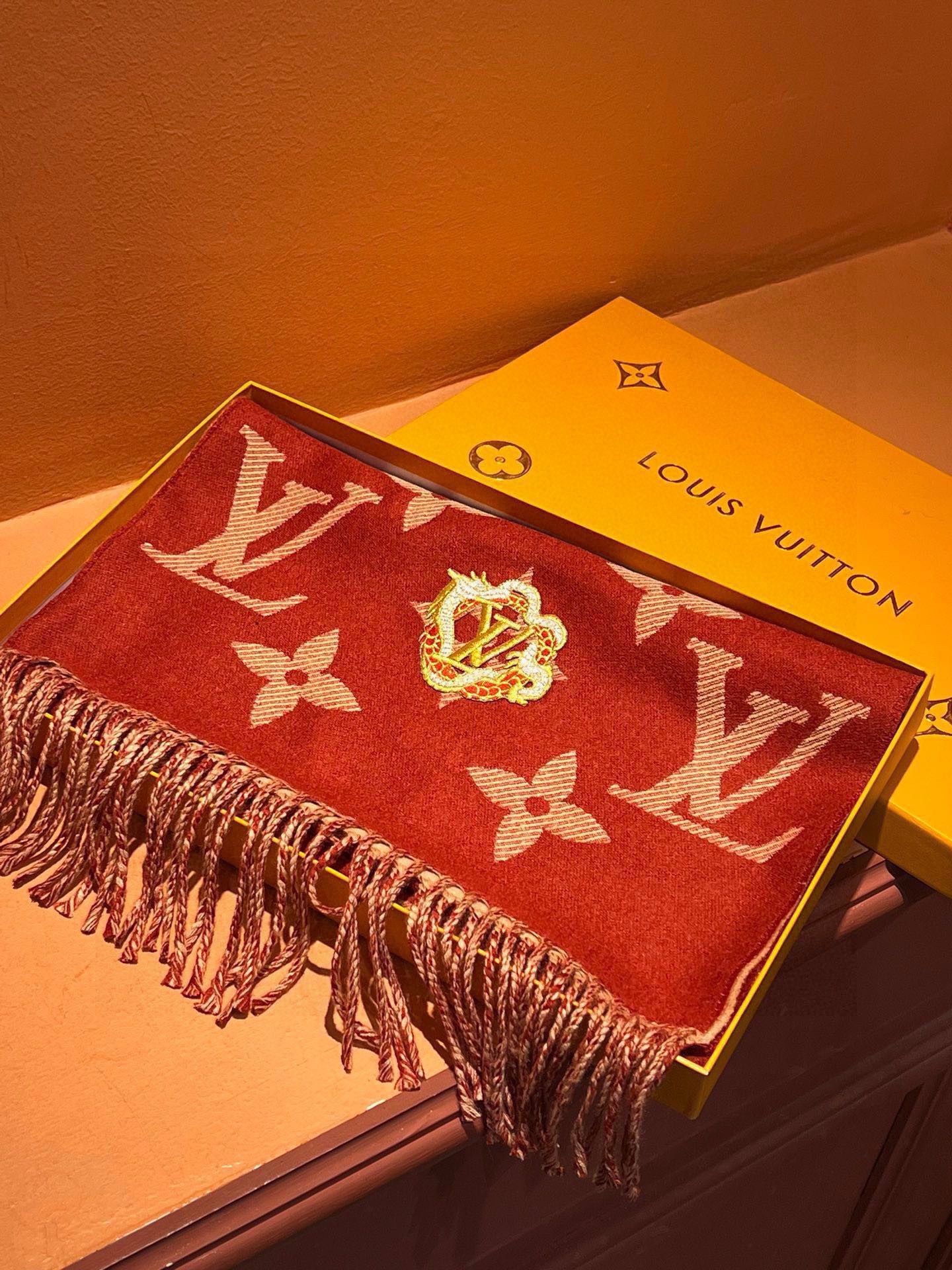 Louis new arrival scarf size: 186*34 cm 029