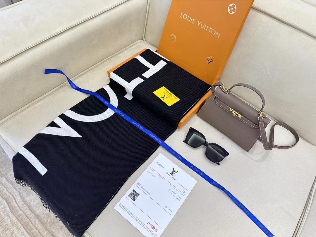 Louis new arrival scarf size: 180*65 cm 027