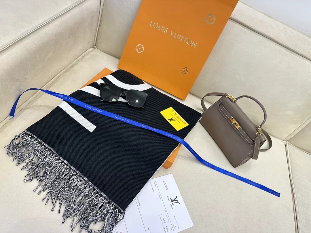 Louis new arrival scarf size: 180*65 cm 027