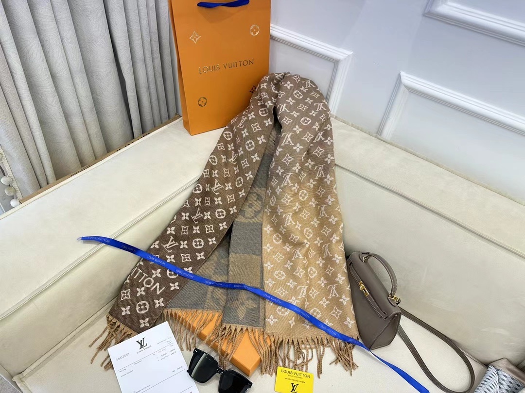 Louis new arrival scarf size: 180*65 cm 027