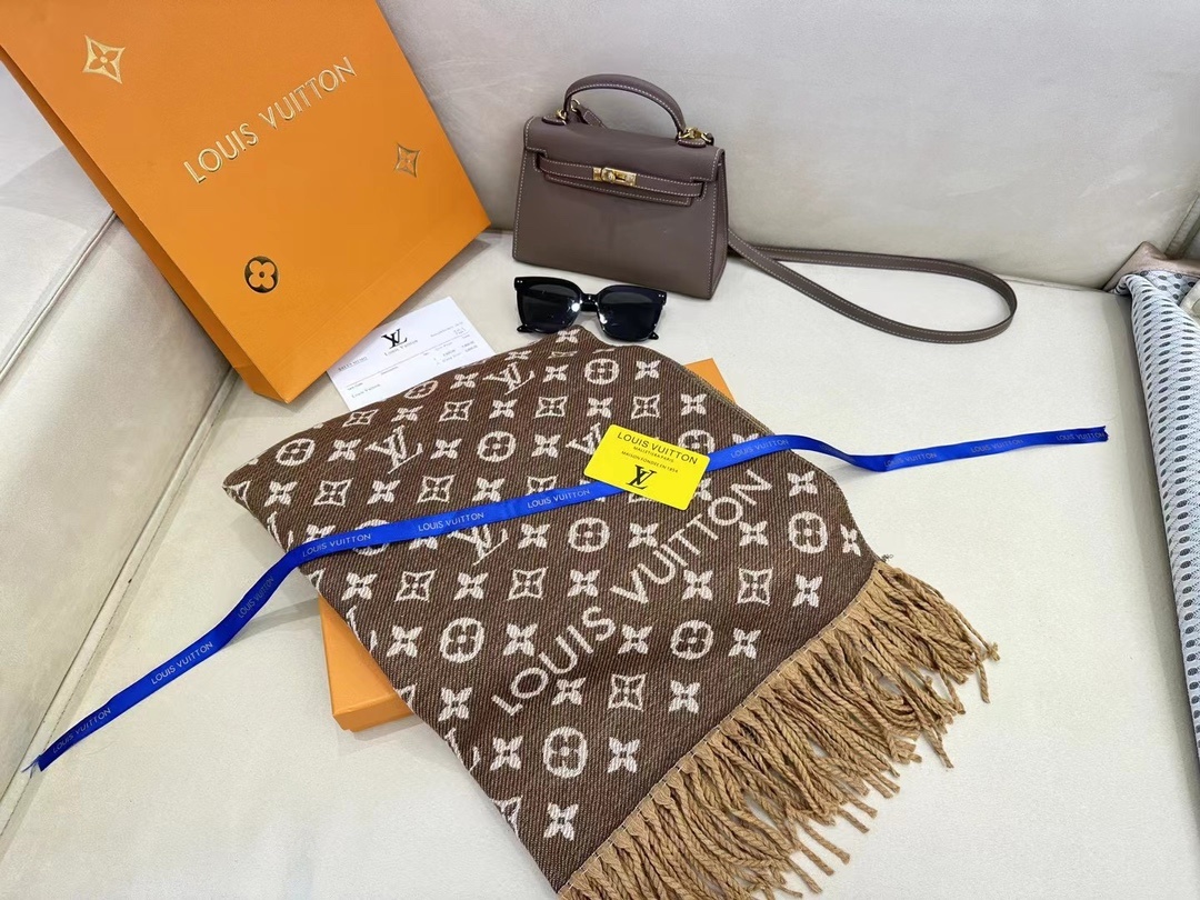 Louis new arrival scarf size: 180*65 cm 027