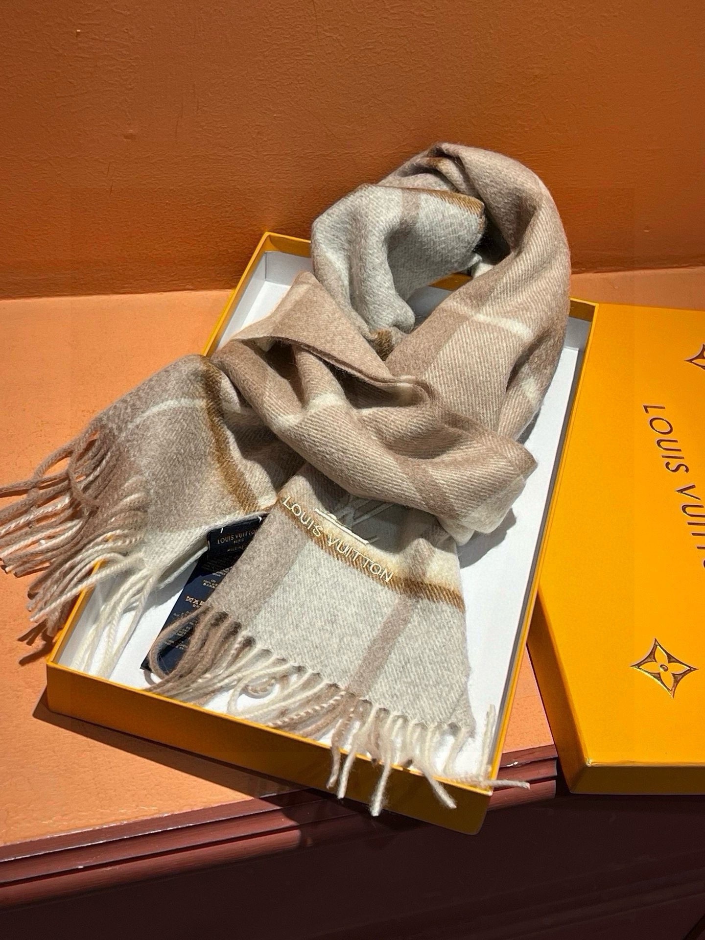 Louis new arrival scarf size: 32*180 cm 026