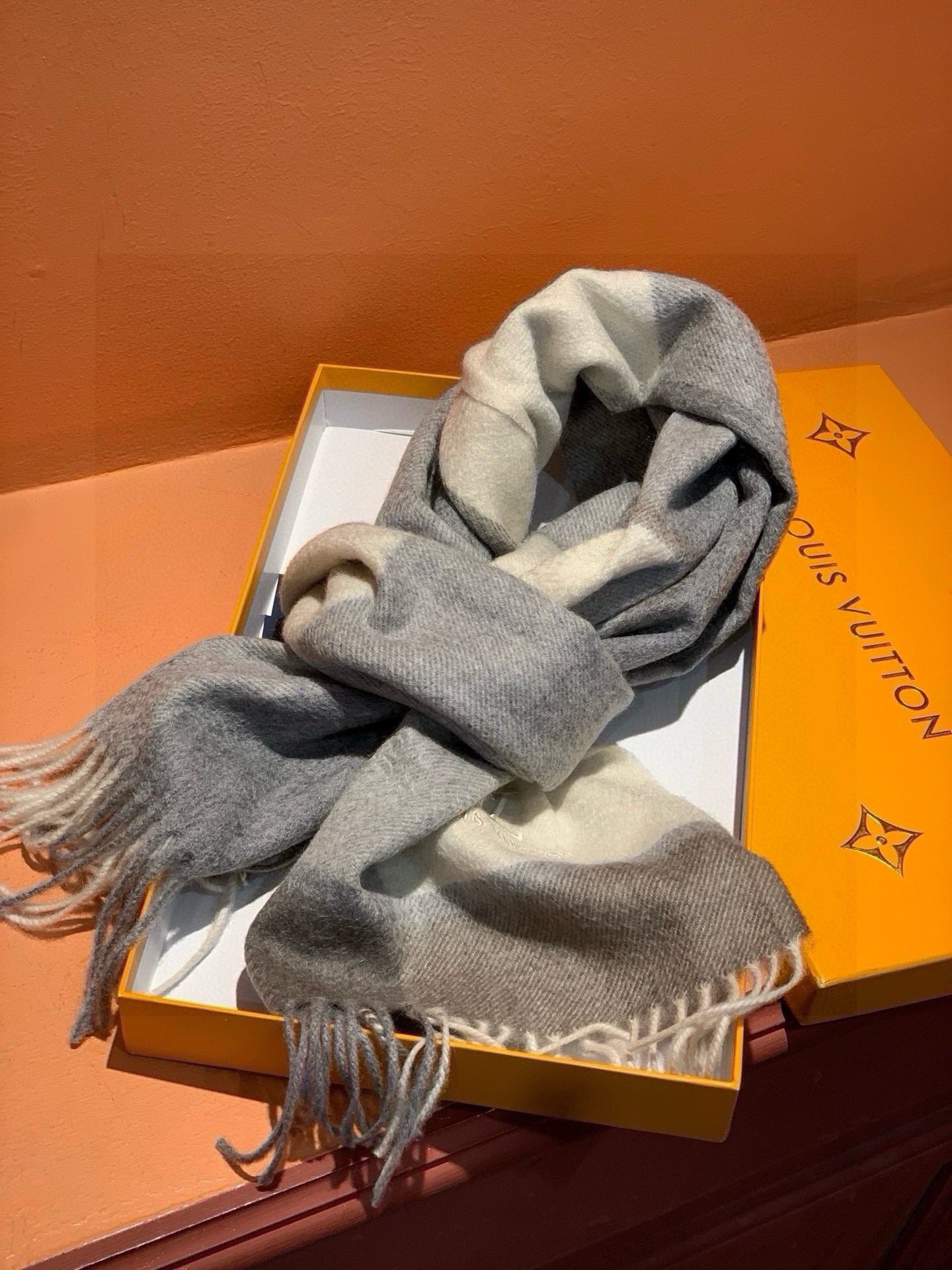 Louis new arrival scarf size: 32*180 cm 026