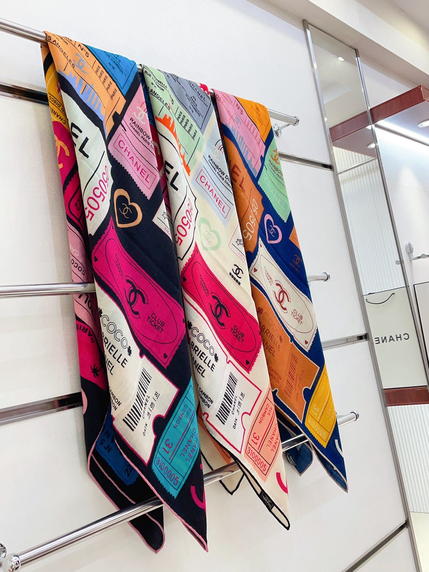 CC Scarf 140*140cm 0039