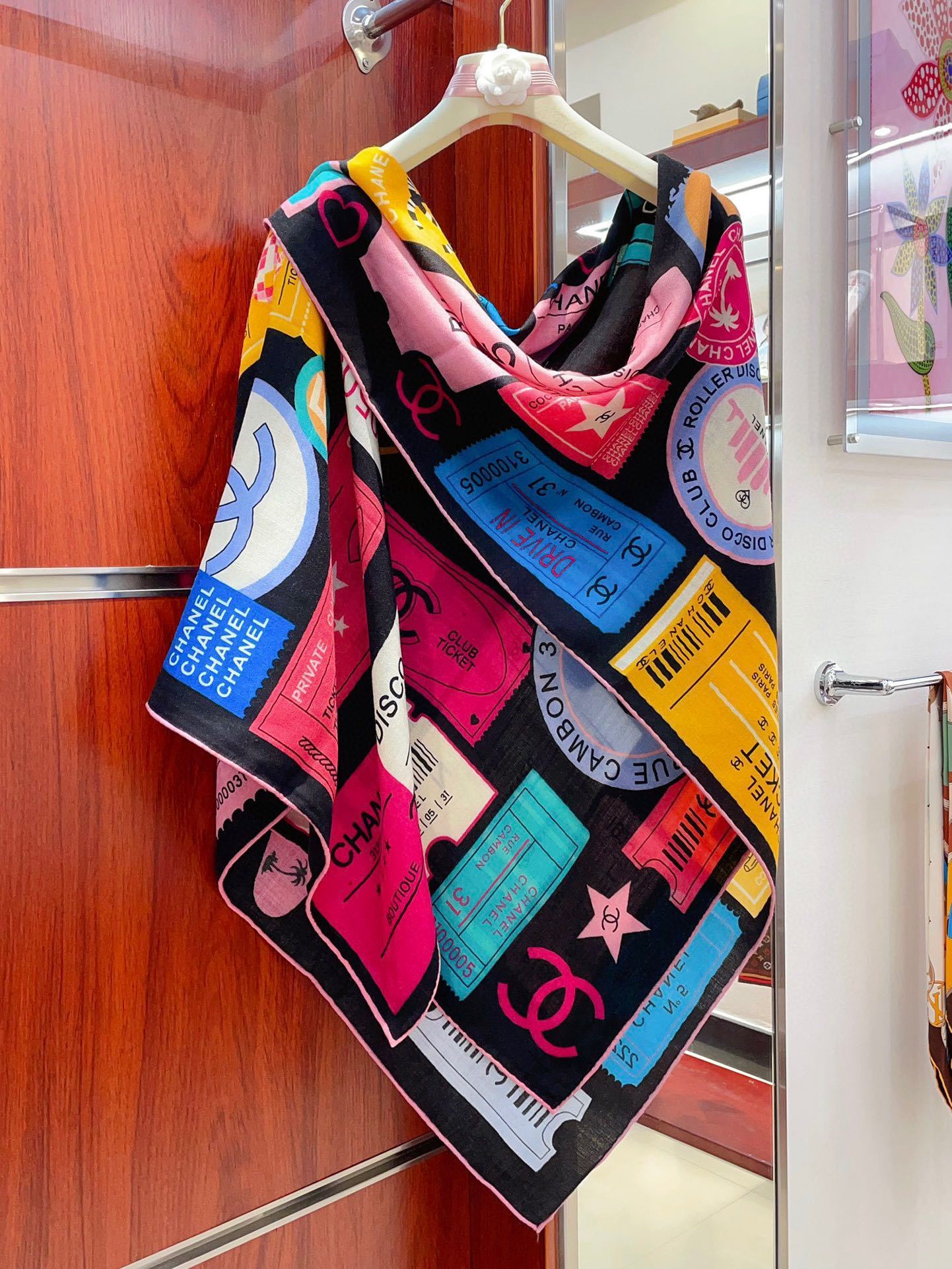 CC Scarf 140*140cm 0039