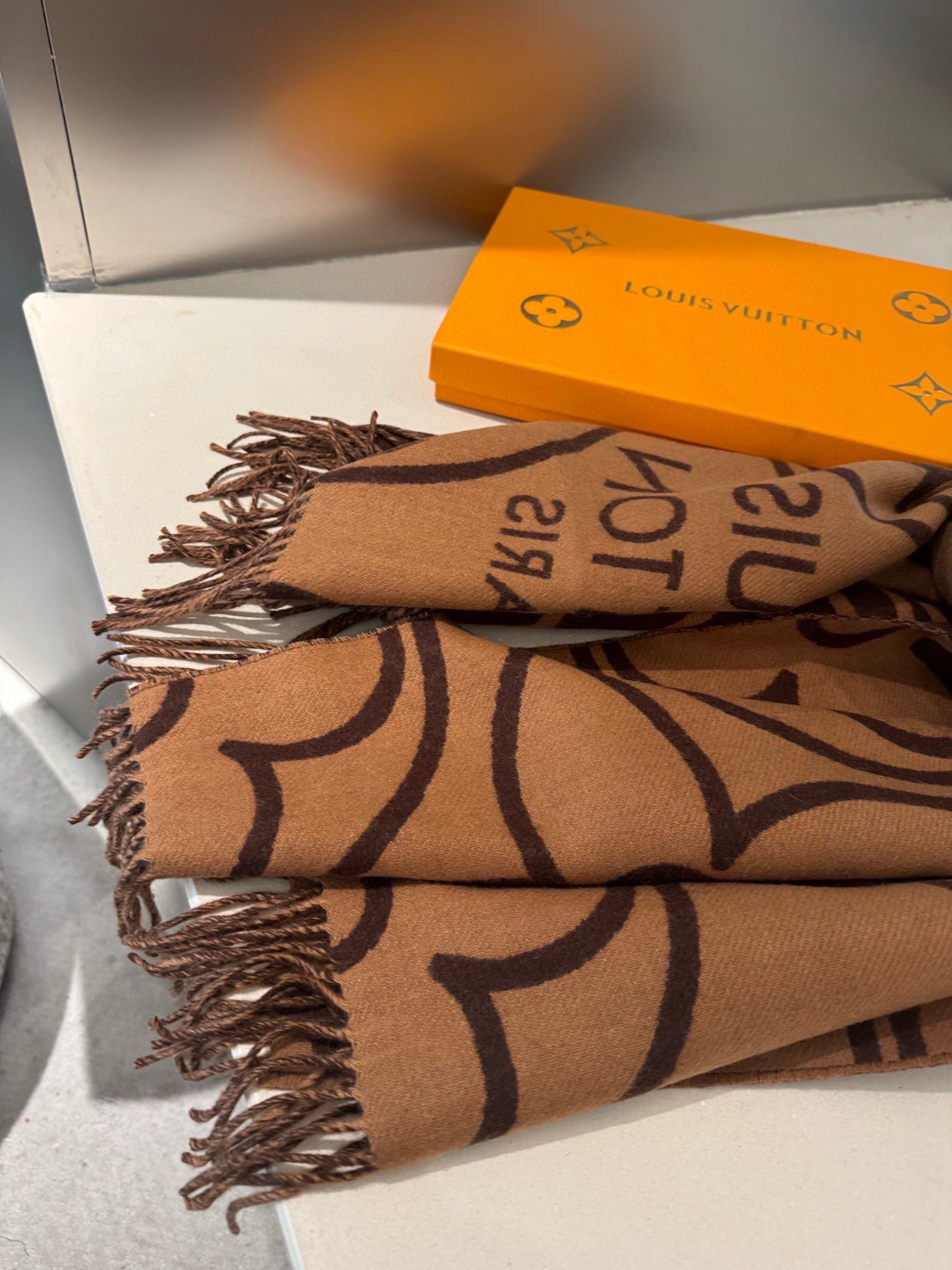 Louis new arrival scarf size: 200*70 cm 025