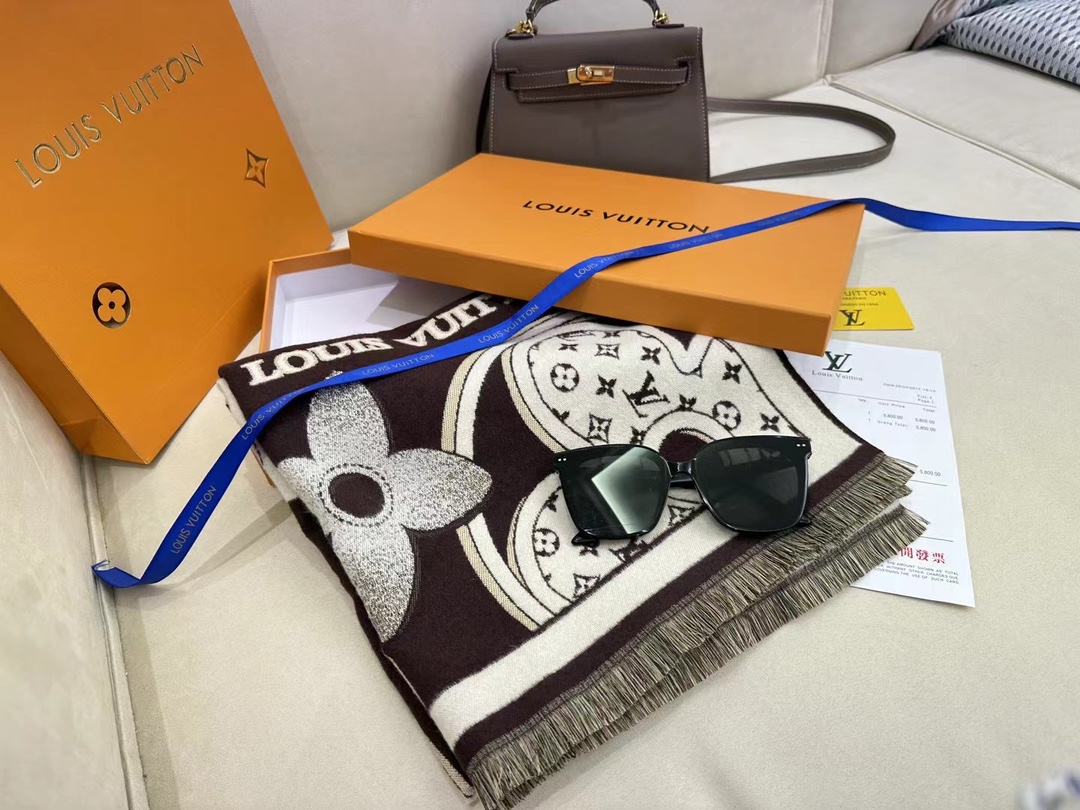 Louis new arrival scarf size: 180*60 cm 010