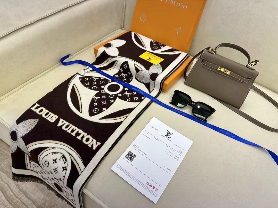 Louis new arrival scarf size: 180*60 cm 010