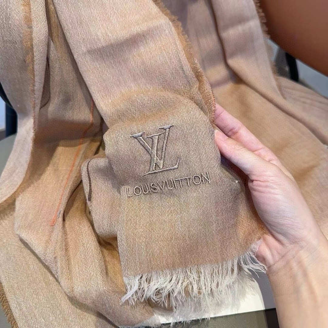 Louis new arrival scarf size: 80*200 cm 022