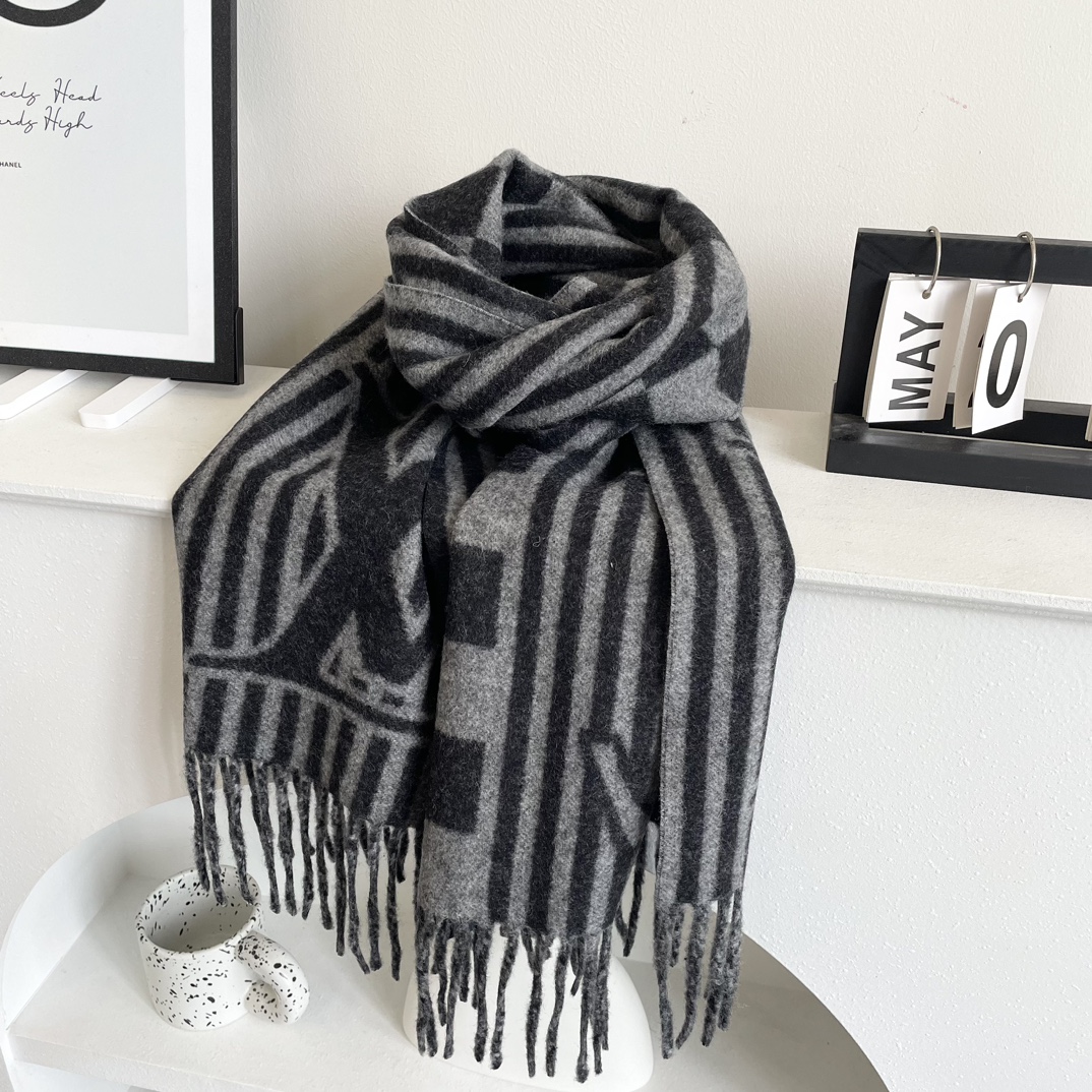 Louis new arrival scarf size: 40*205 cm 019