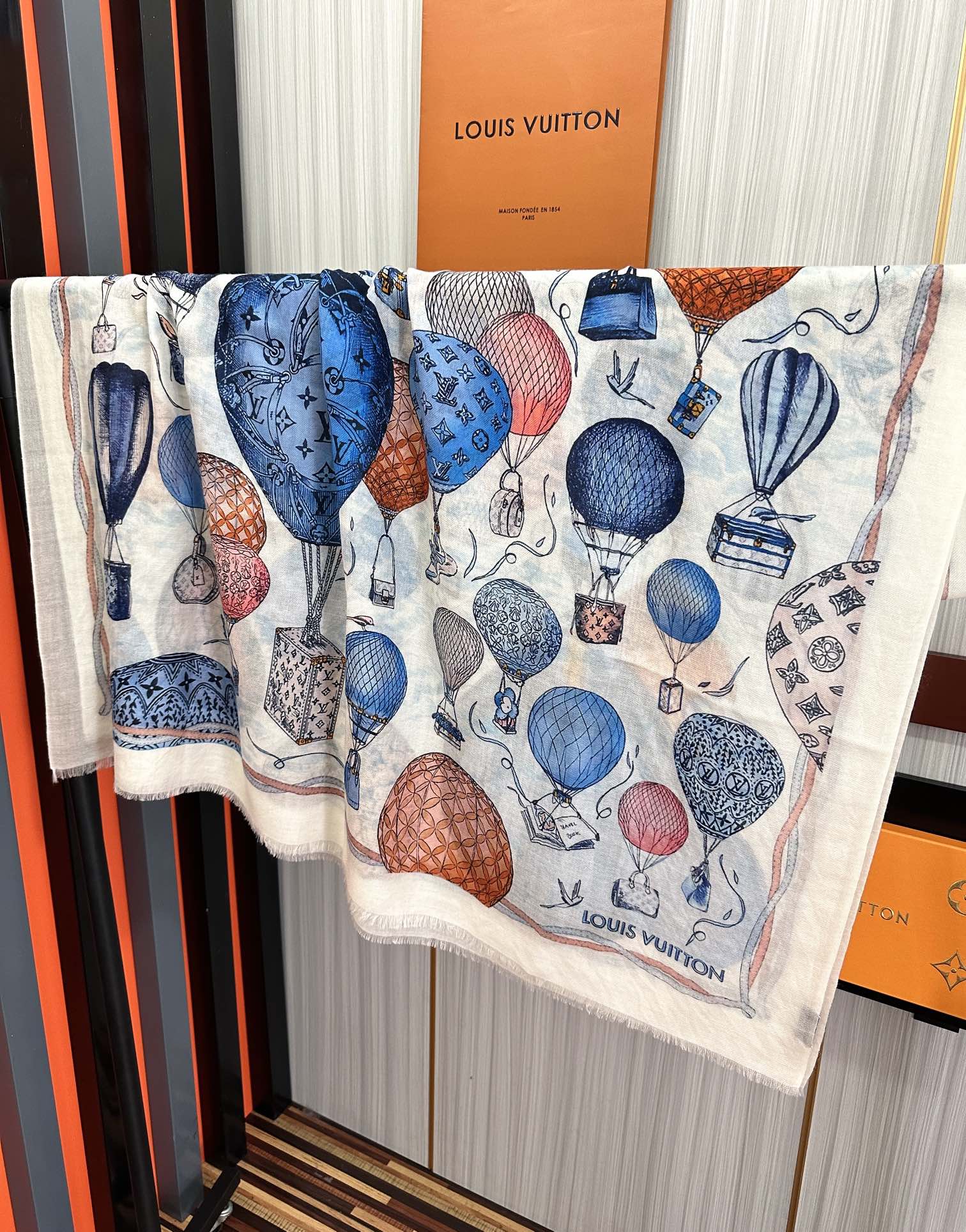 Louis new arrival scarf size: 100*200 cm 018