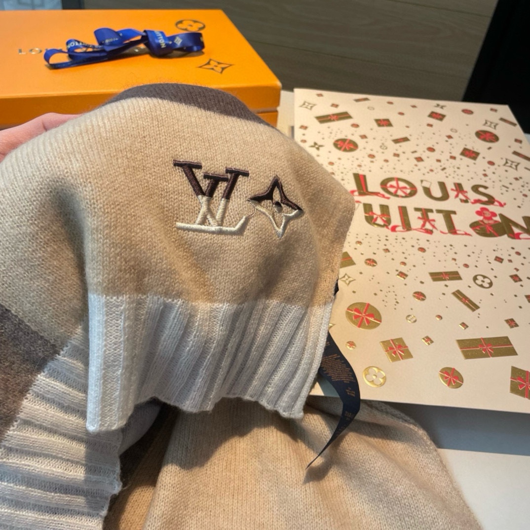 Louis new arrival scarf size: 180*32 cm 014