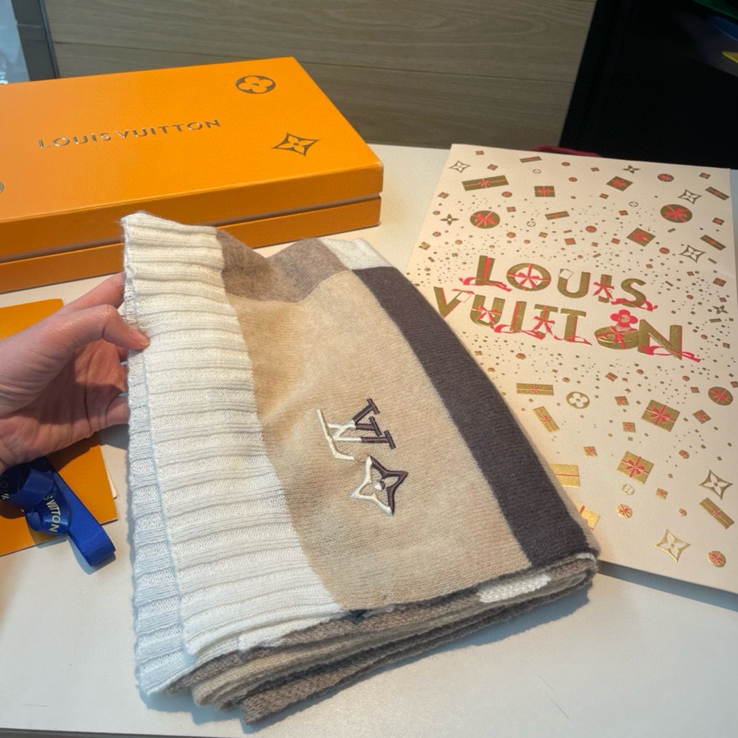 Louis new arrival scarf size: 180*32 cm 014