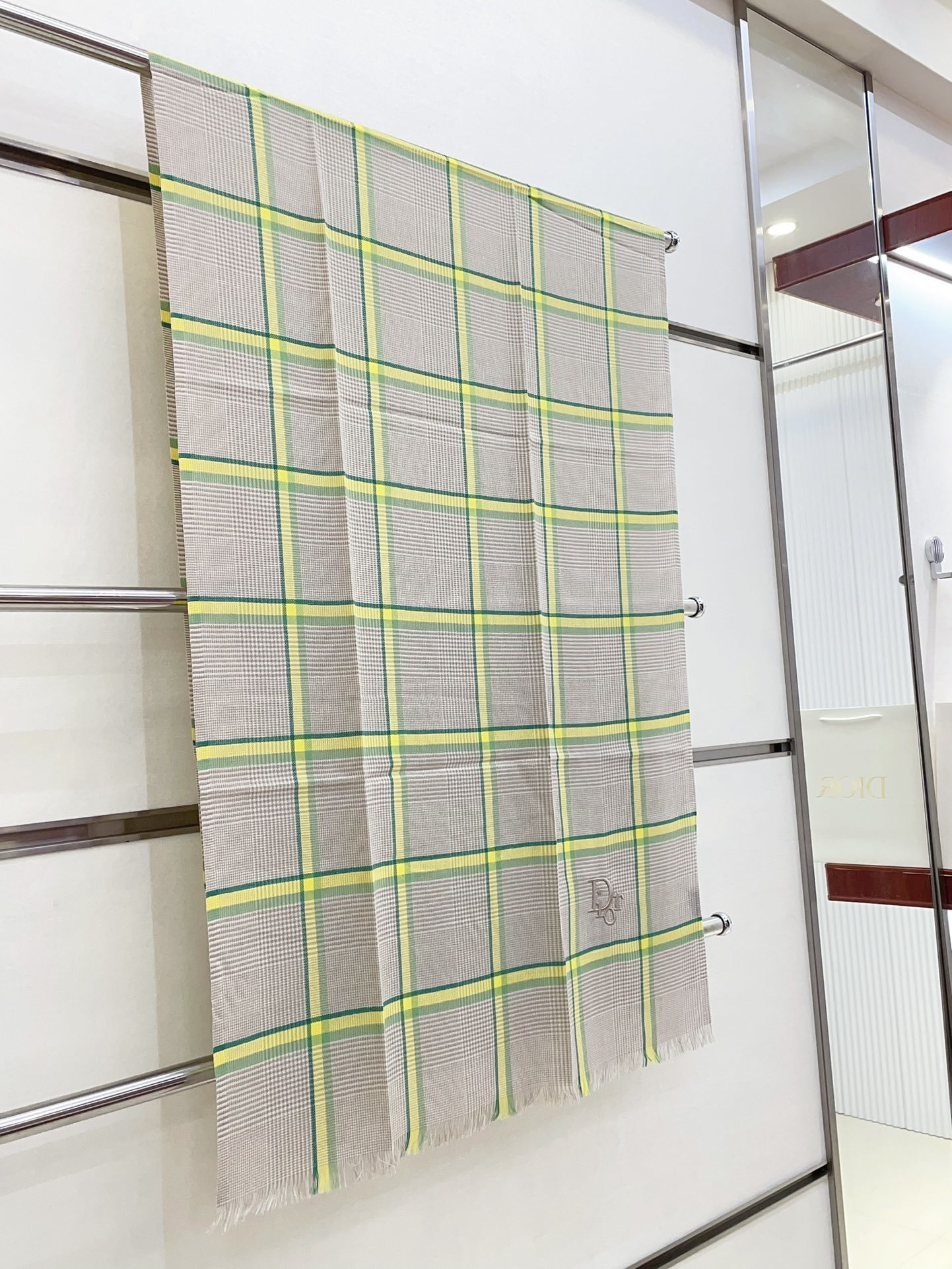 Do Scarf 110*110cm 003