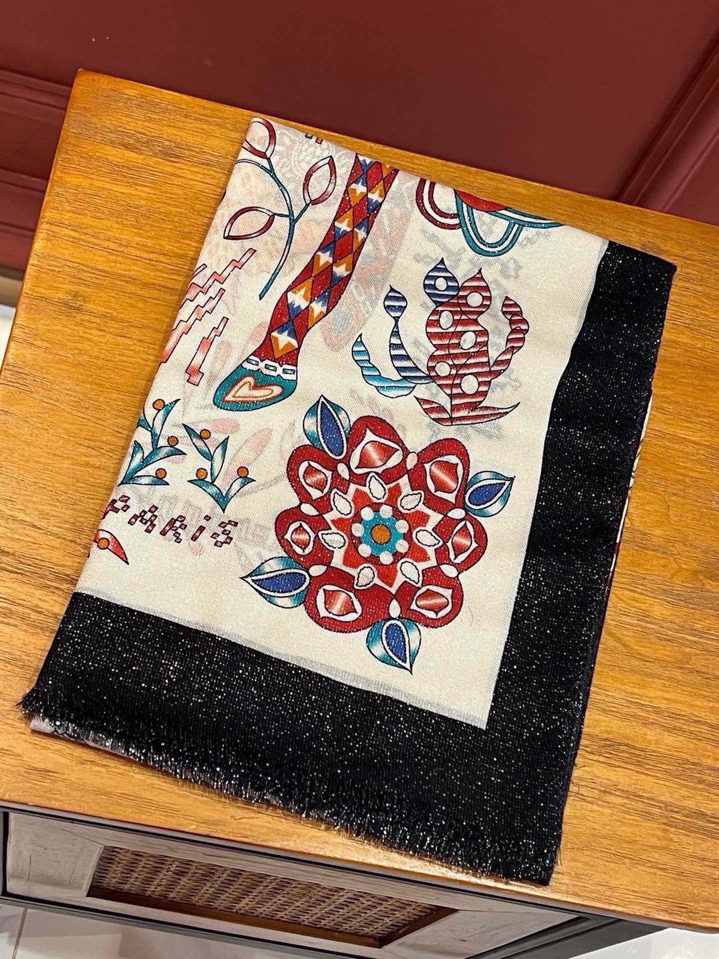 Do Scarf 110*110cm 004