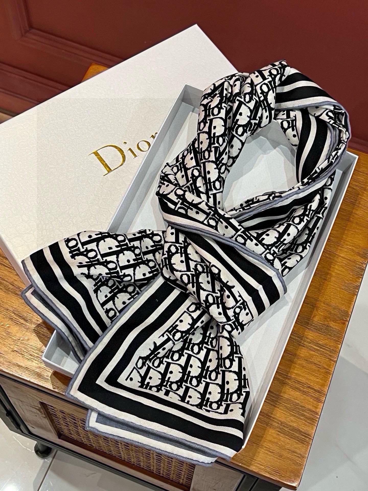 Do Scarf 65x180cm 005