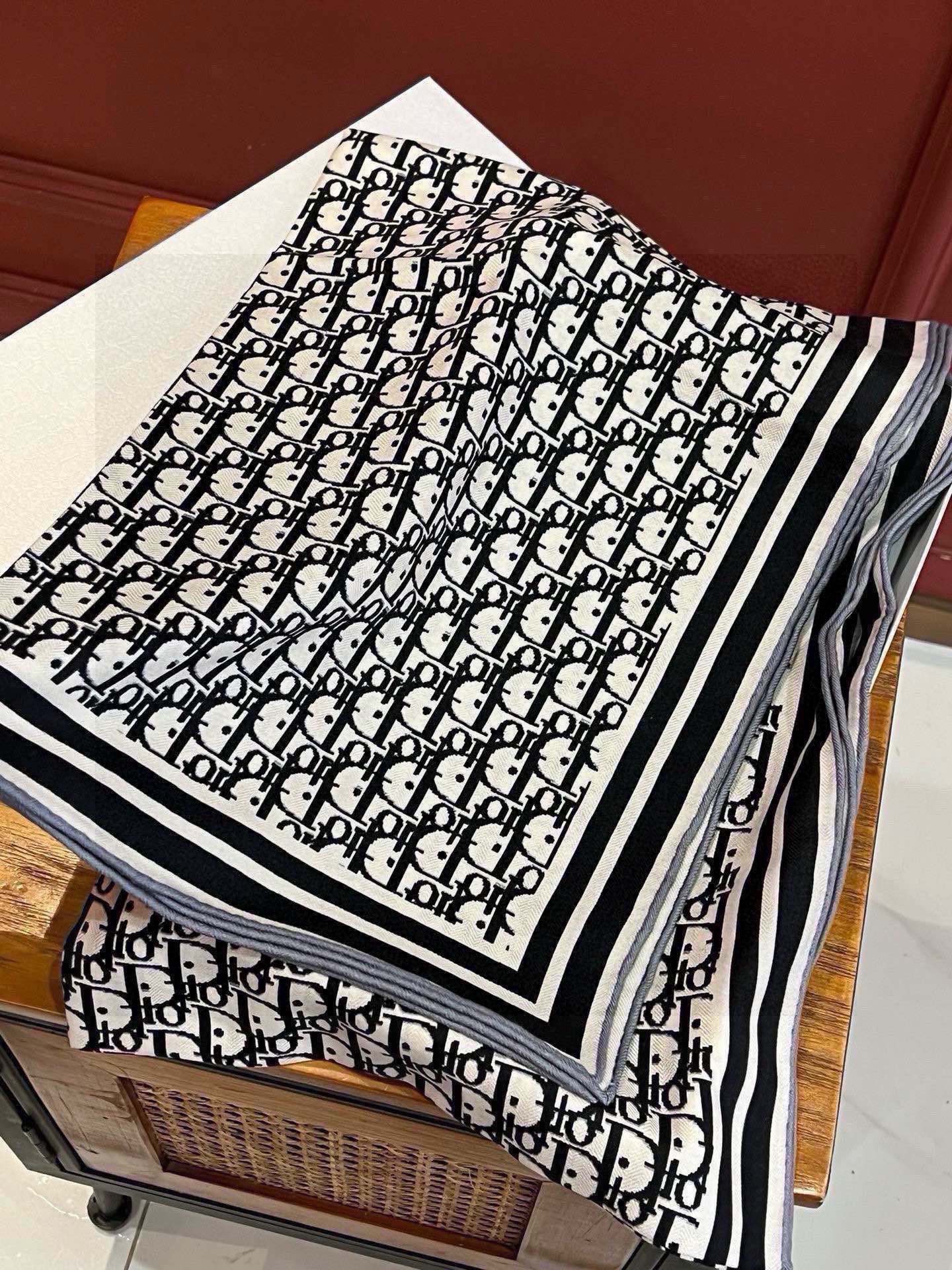 Do Scarf 65x180cm 005