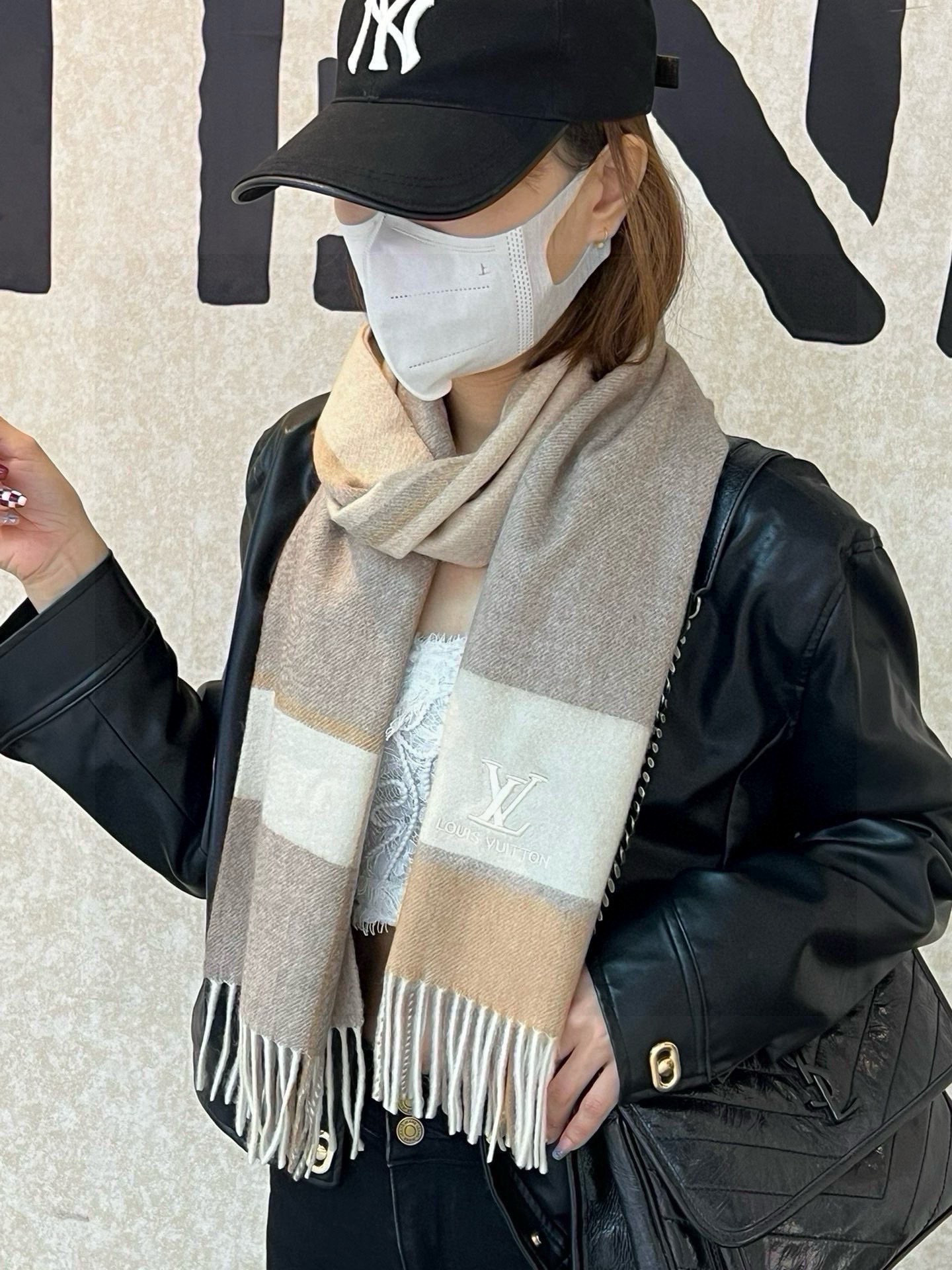 Louis new arrival scarf size: 32*180 cm 001