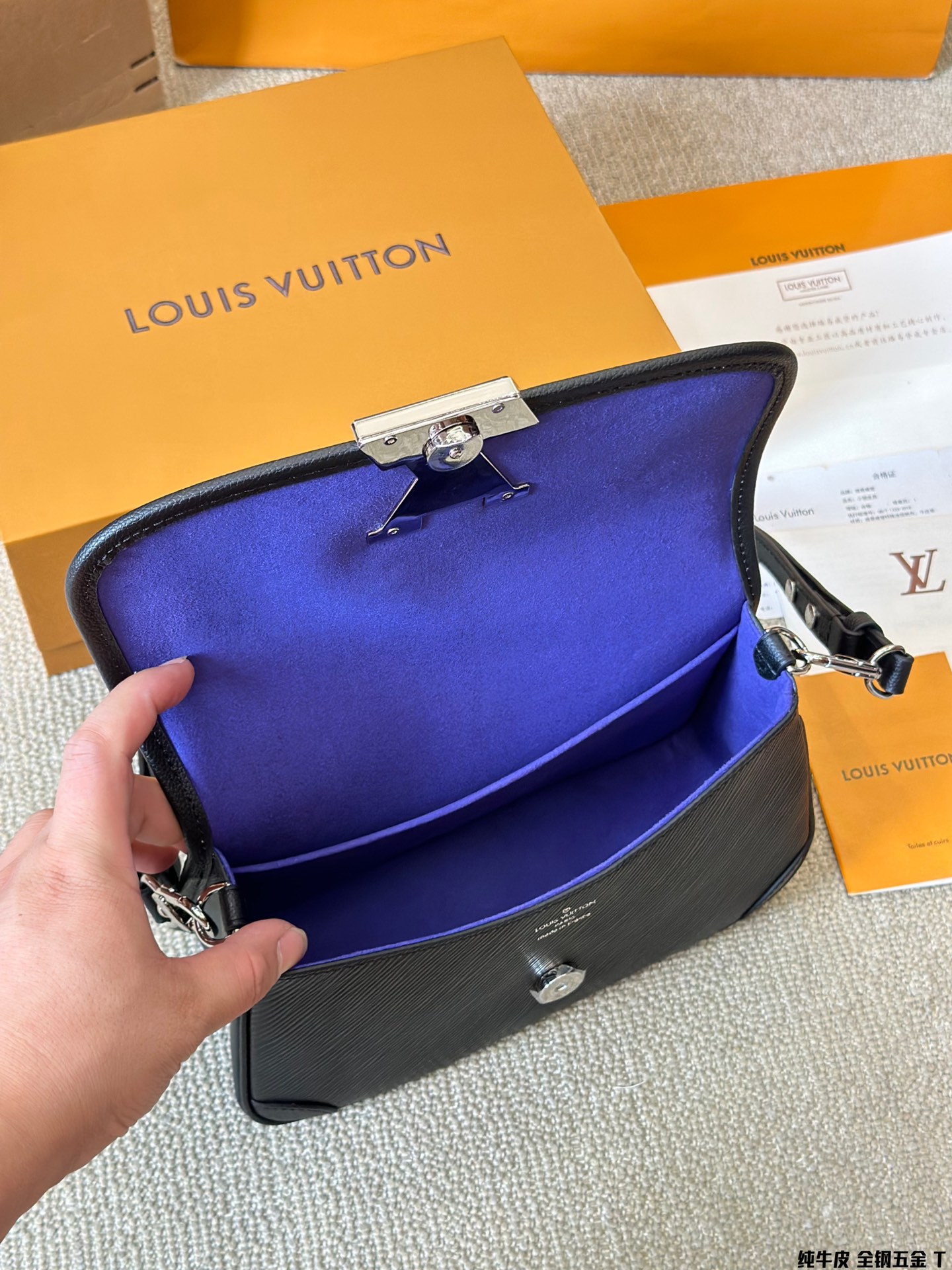 Louis new arrvial Buci bag size:24.5*15.5*9 cm