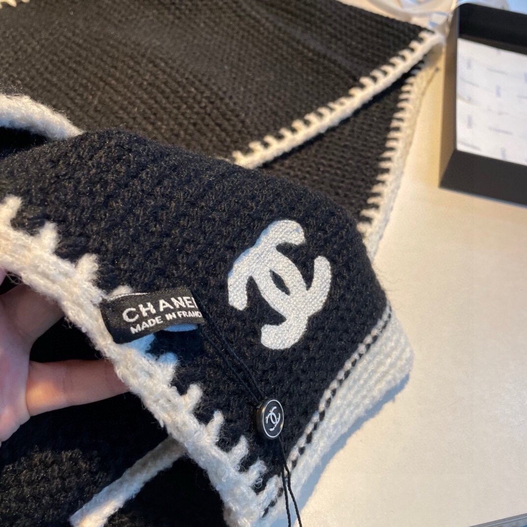 CC Scarf 200*30cm 0051