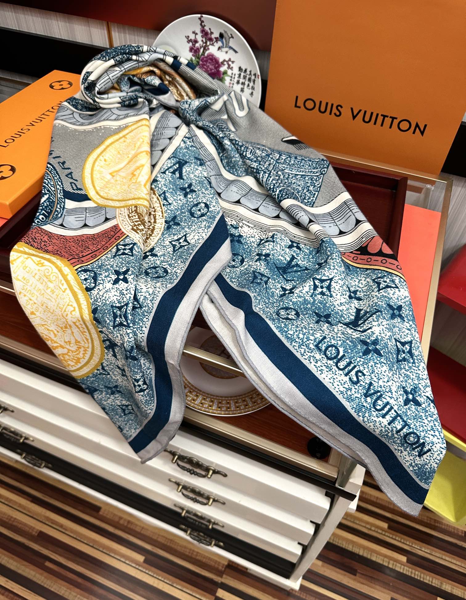 Louis new arrival silk scarf 140*140 cm