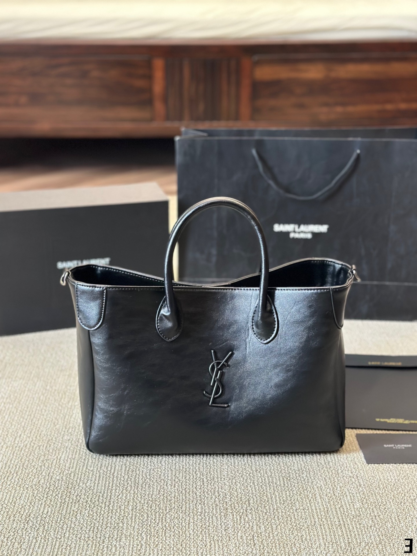 Y new arrival vintage tote bag size: 35*25 cm