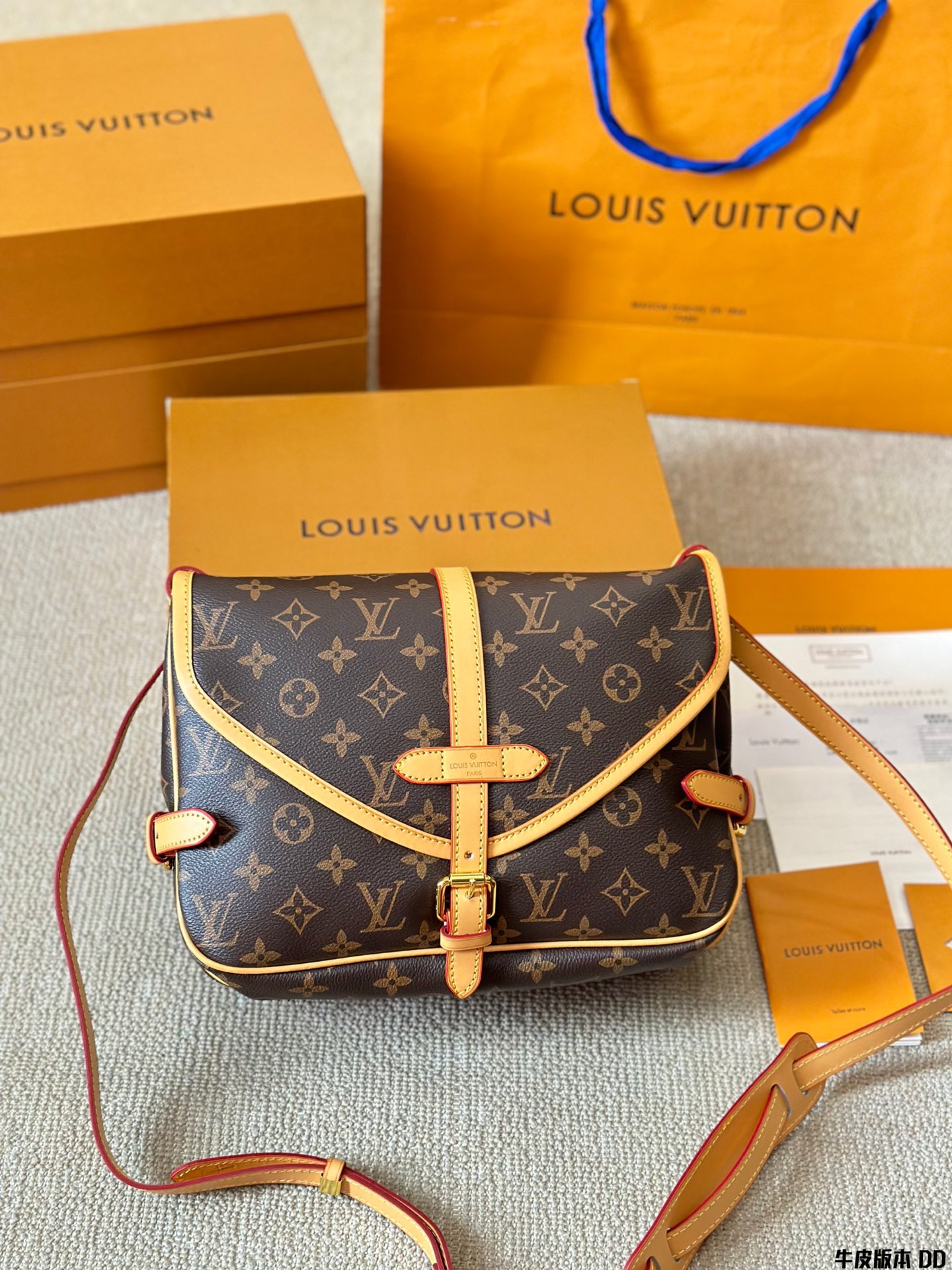 Louis new arrival saumur bb bag size:27 * 22cm