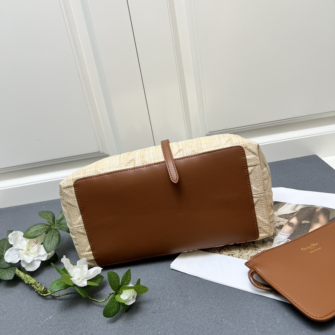 D new arrival groove tote bag size:  29*19*21 cm