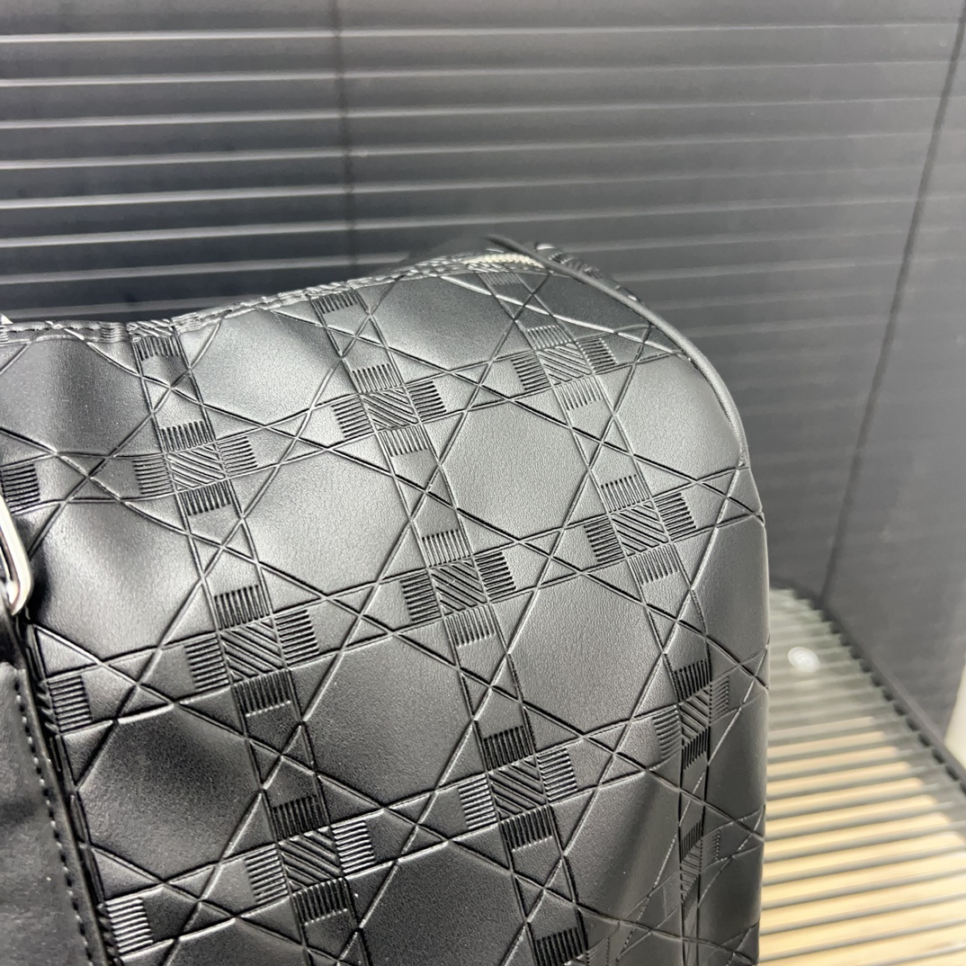 D new arrival travel bag size: 50*28 cm