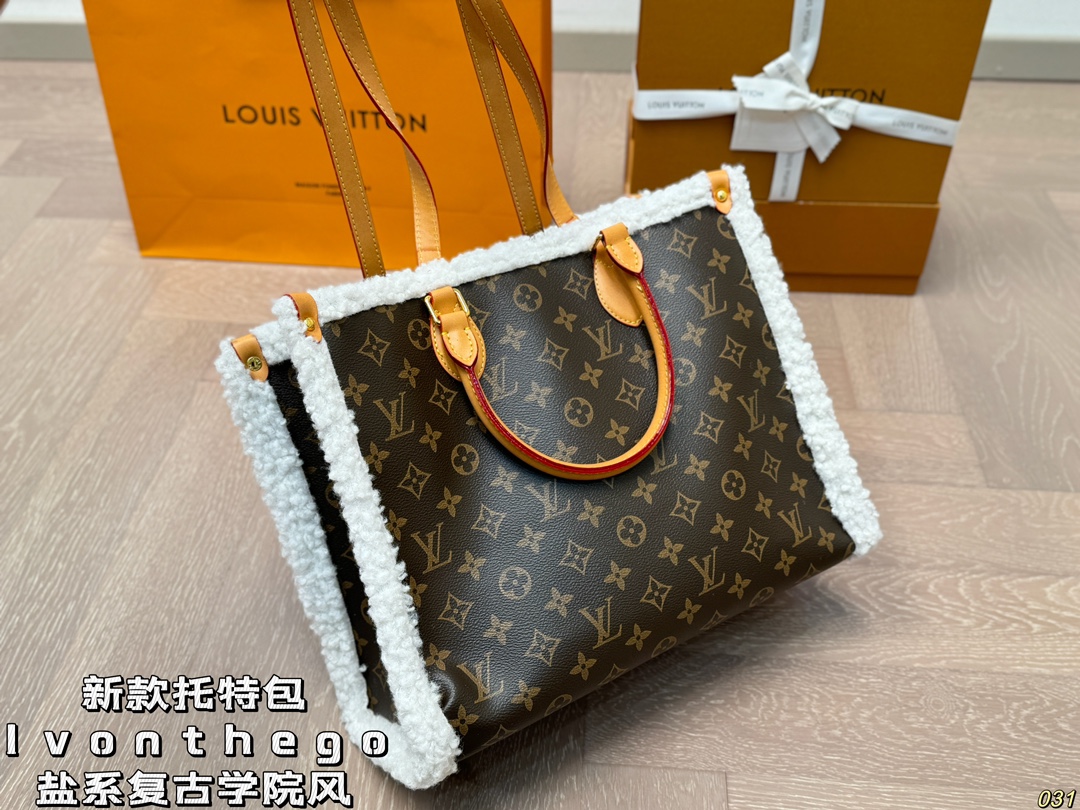 Louis new arrival onthego bag size: 33 * 26cm