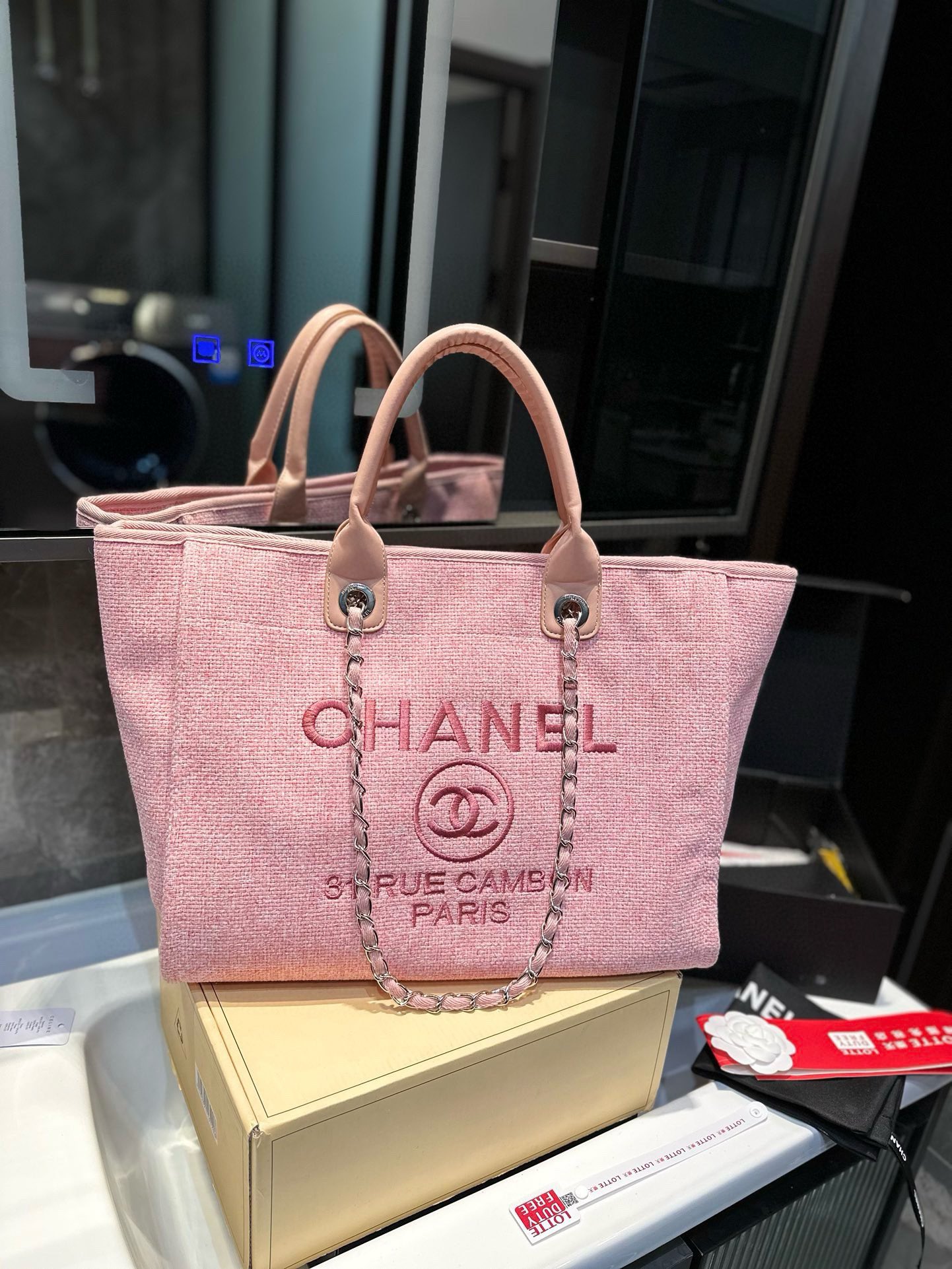 CC new arrival tote bag size: 38*30 cm