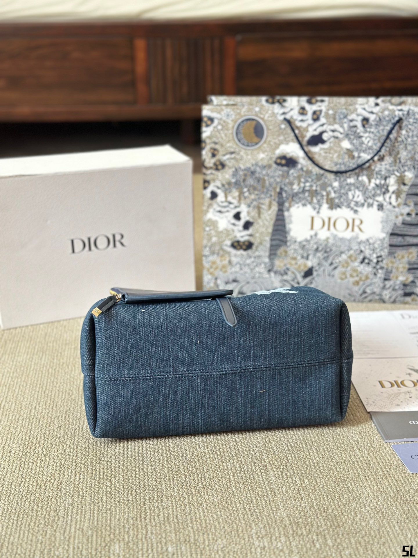 Miss D Toujours new arrival tote bag size: 30*20 cm