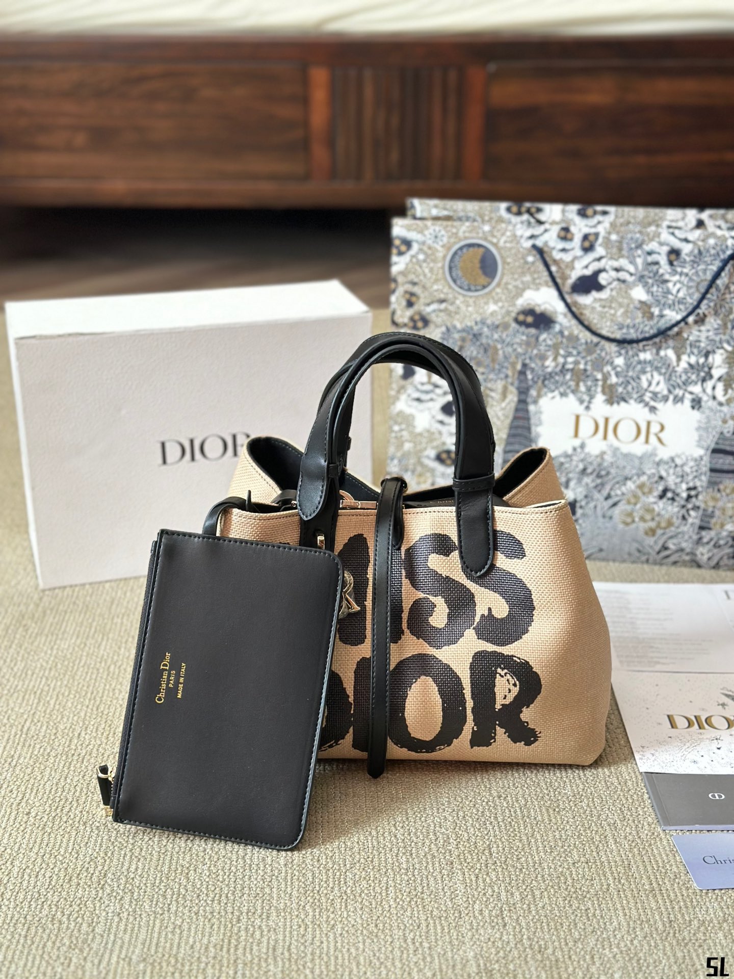 Miss D Toujours new arrival tote bag size: 30*20 cm