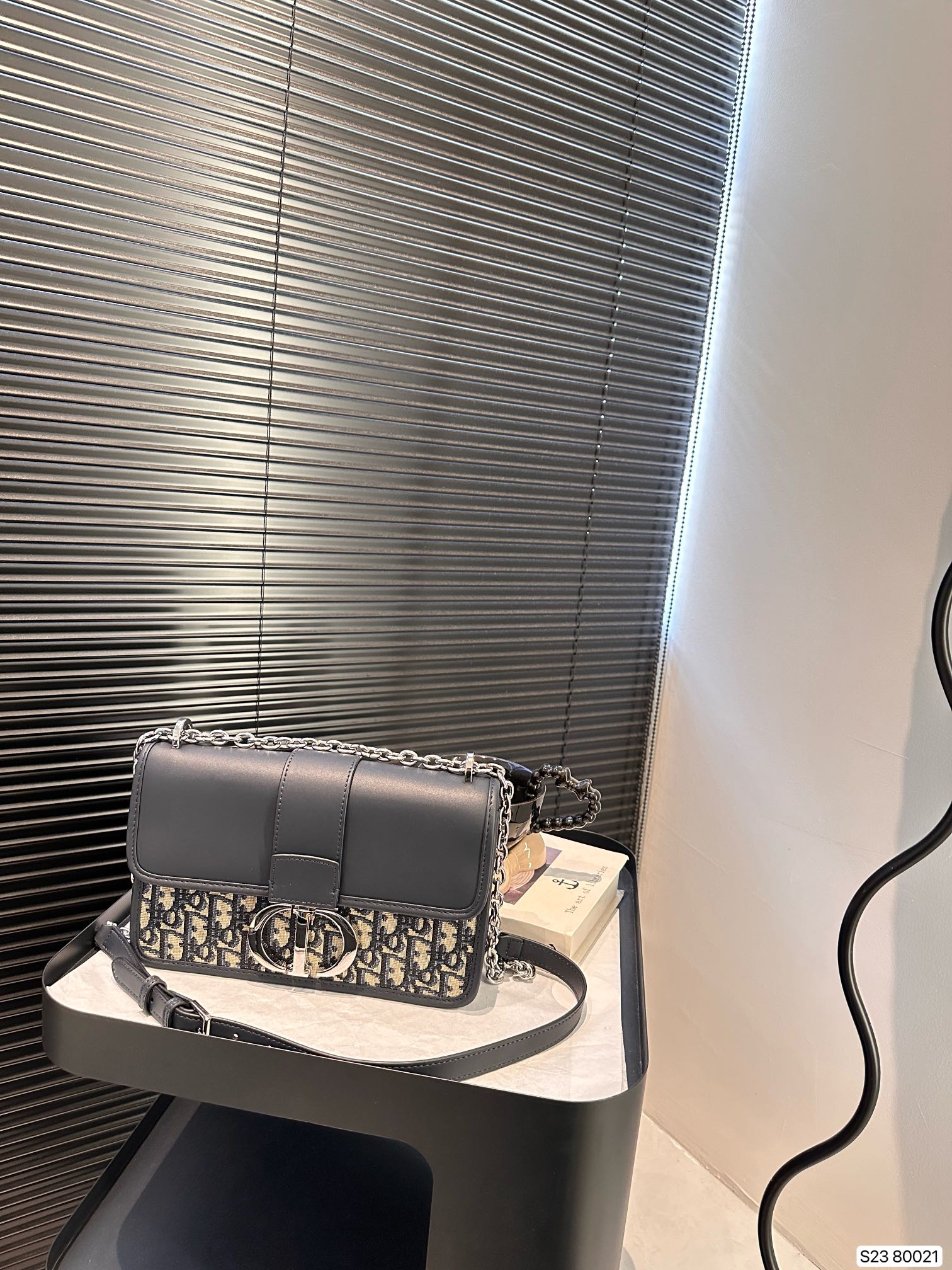 D new arrival MONTAIGNE bag size: 25*15 cm