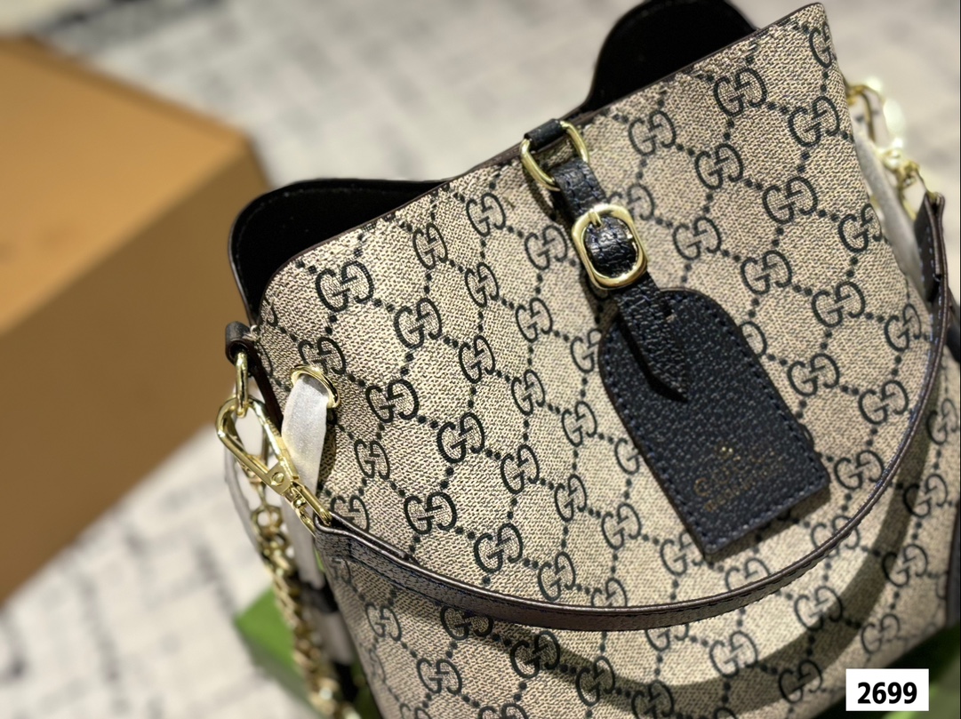 GG Emblem new arrival tote bag size:21 * 20 cm