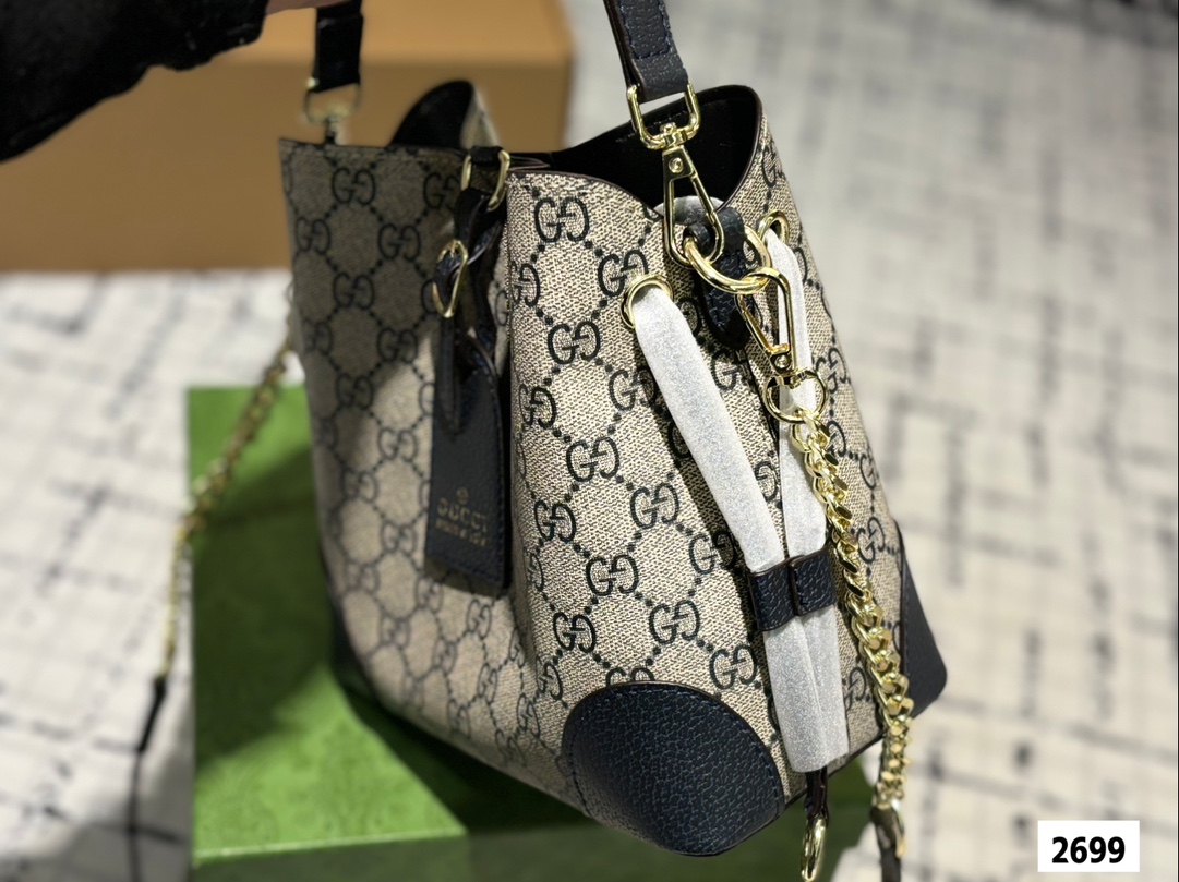 GG Emblem new arrival tote bag size:21 * 20 cm