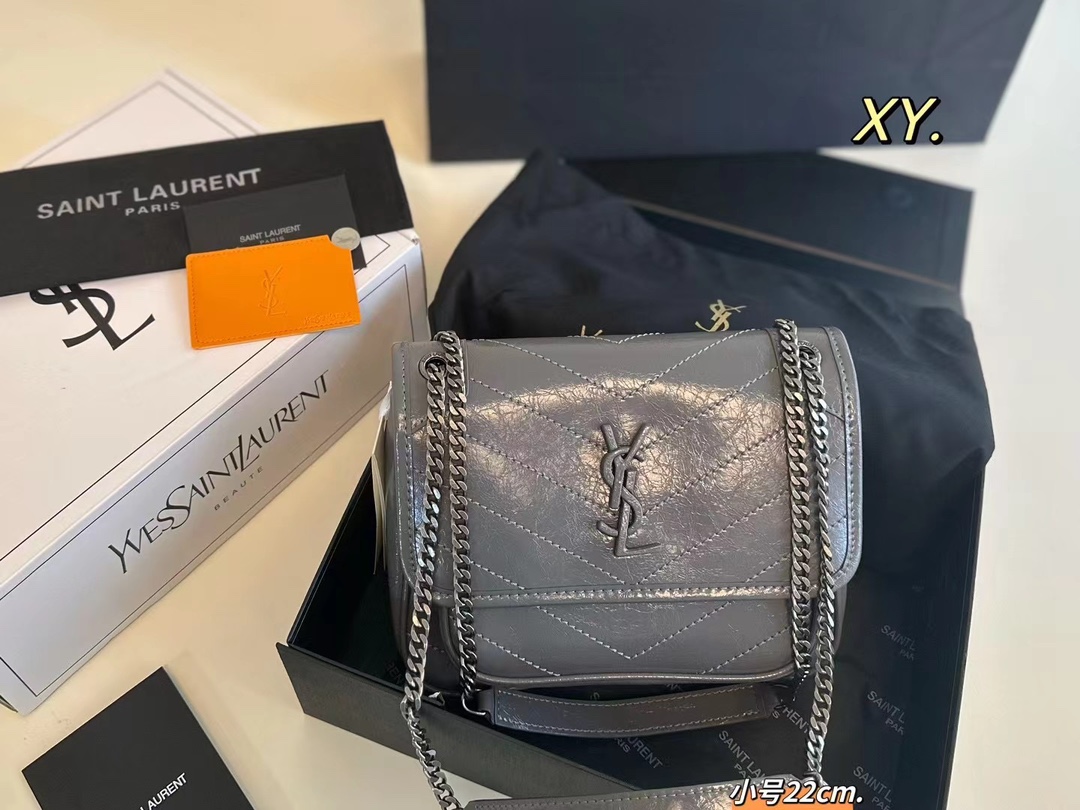 Y new arrival niki chain bag small size: 22*18 cm