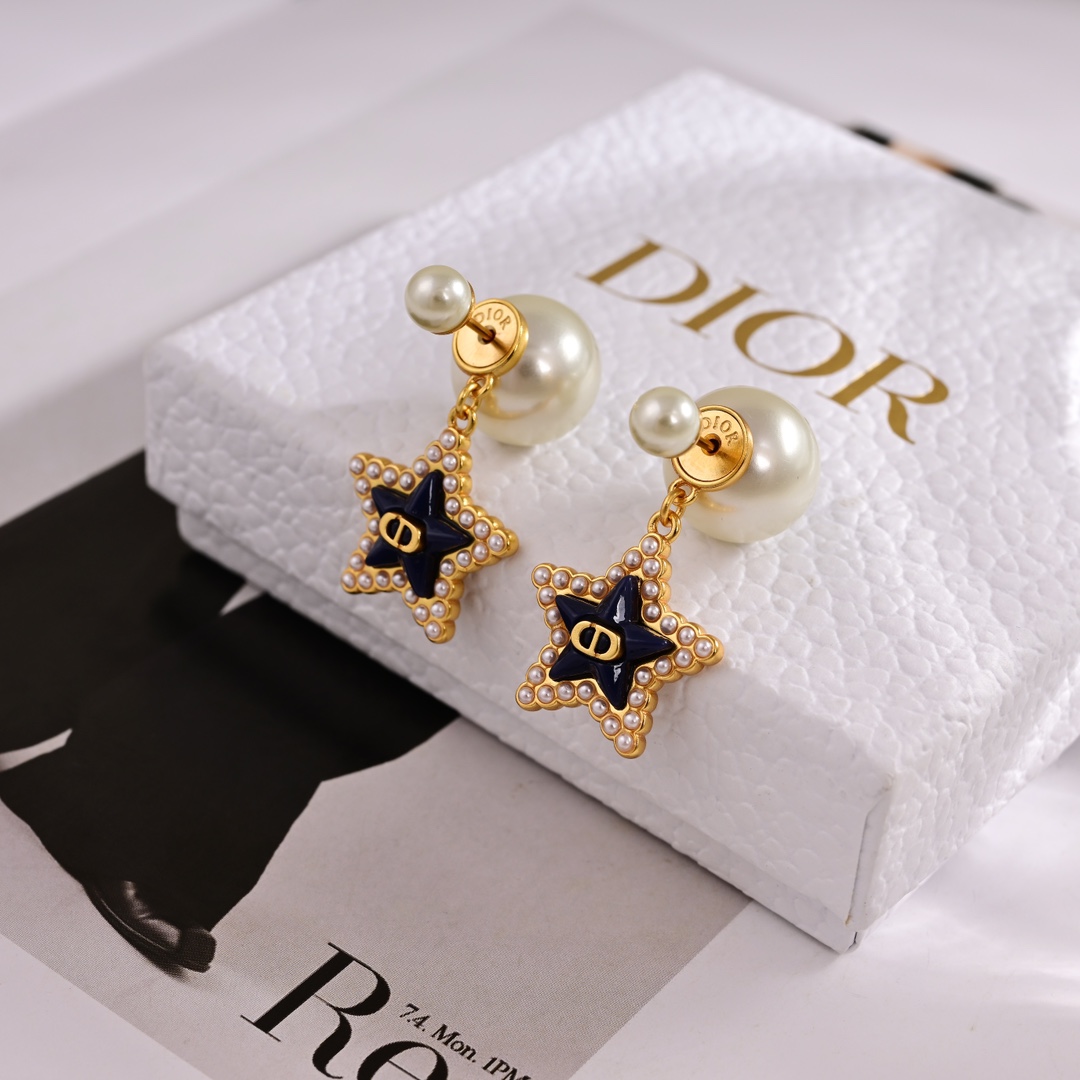d new arrival earing 0010