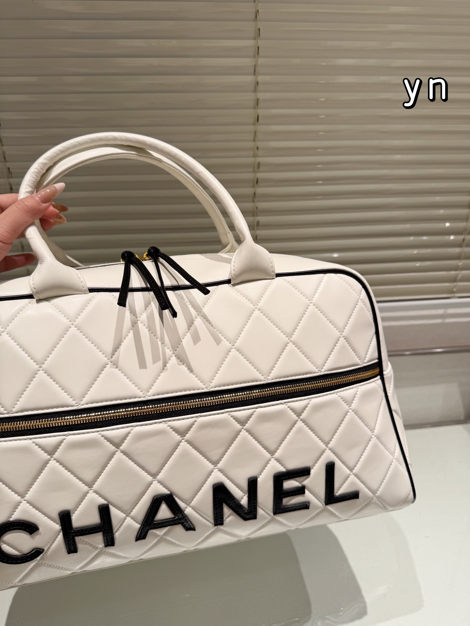 Cc new arrival 24c maxi bag size: 46*27 cm