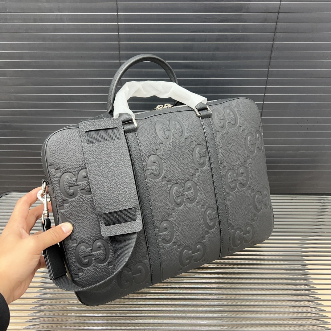 GG new arrival briefcase laptop bag 002 size: 38*28 cm