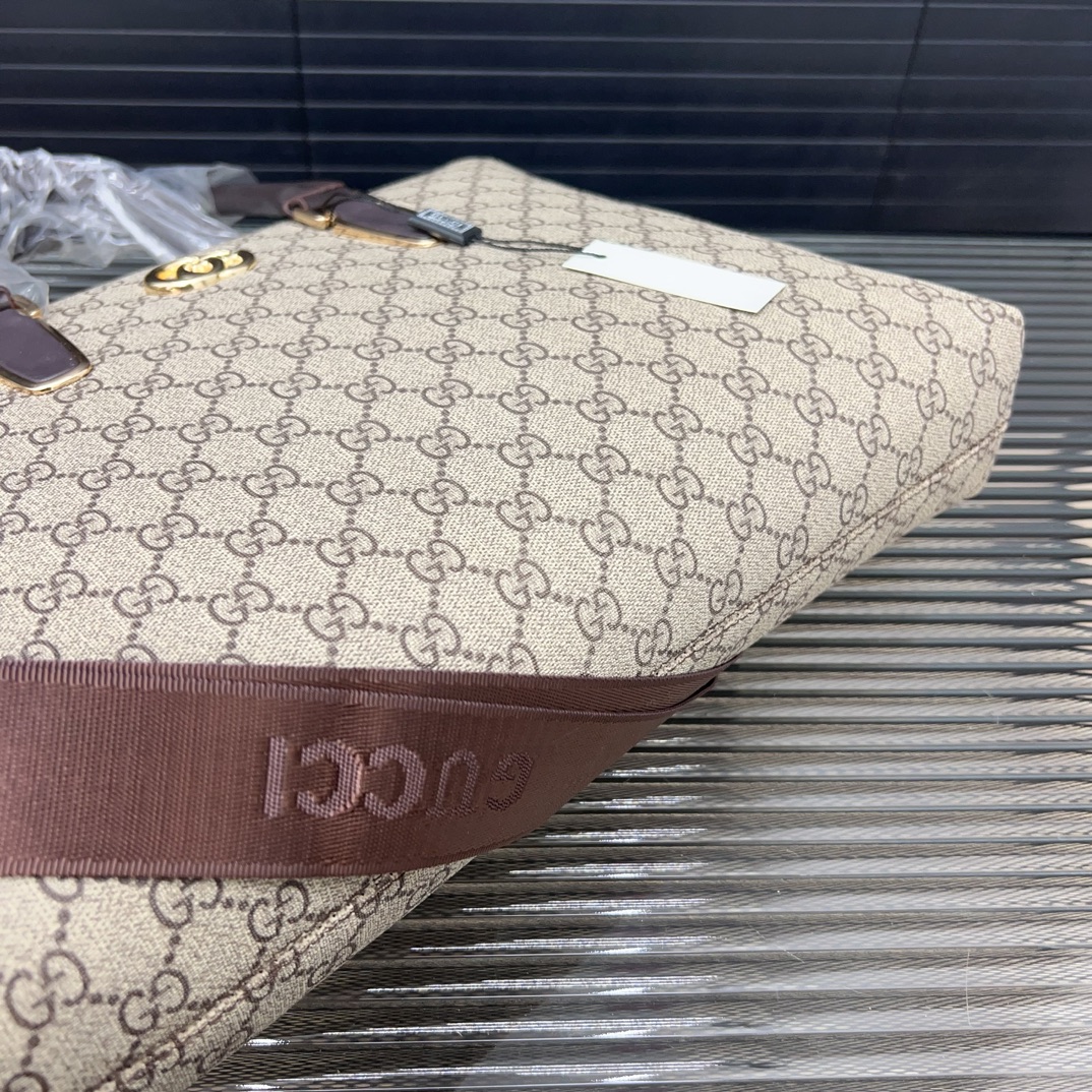 GG new arrival briefcase laptop bag size: 38*28 cm