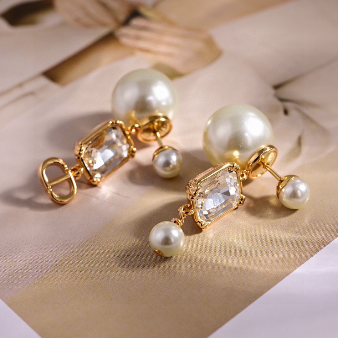 D new arrival earings 0013