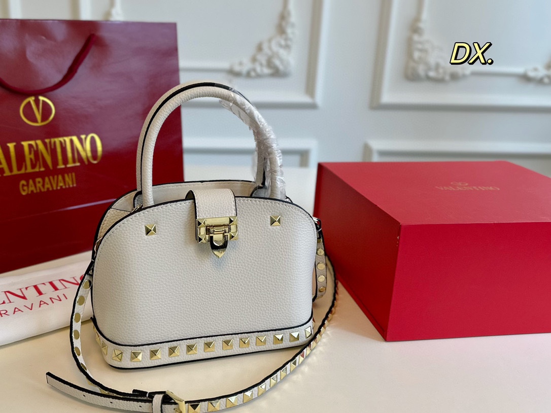 Val new arrival bb bag size: 21*16 cm