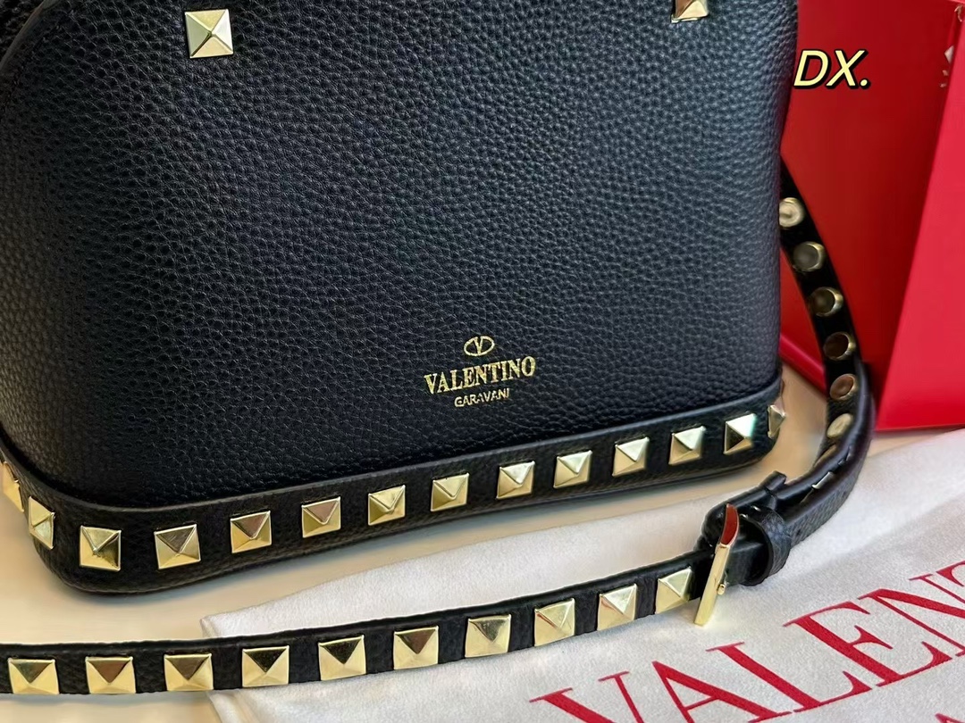 Val new arrival bb bag size: 21*16 cm