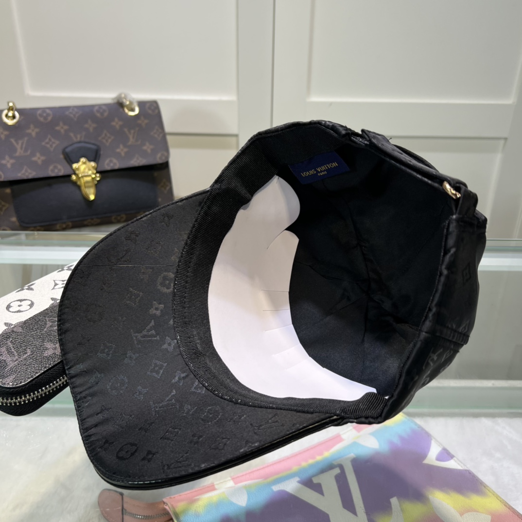 lv cap 001