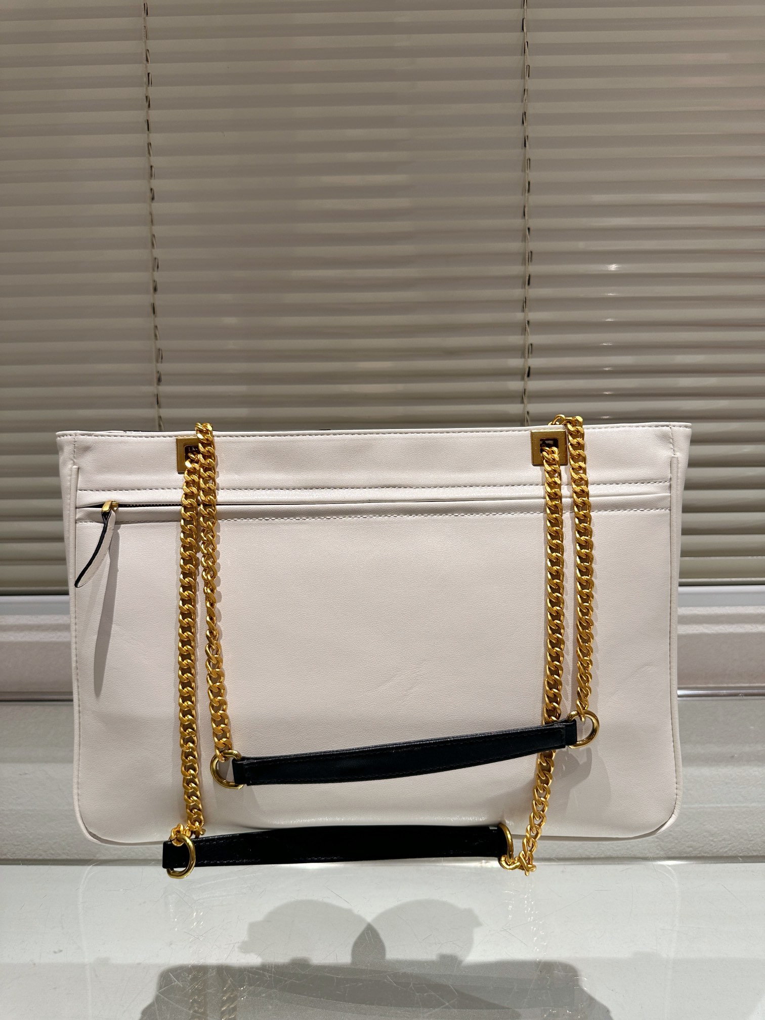 Val new arrival Letter tote Bag  size: 37*26 cm