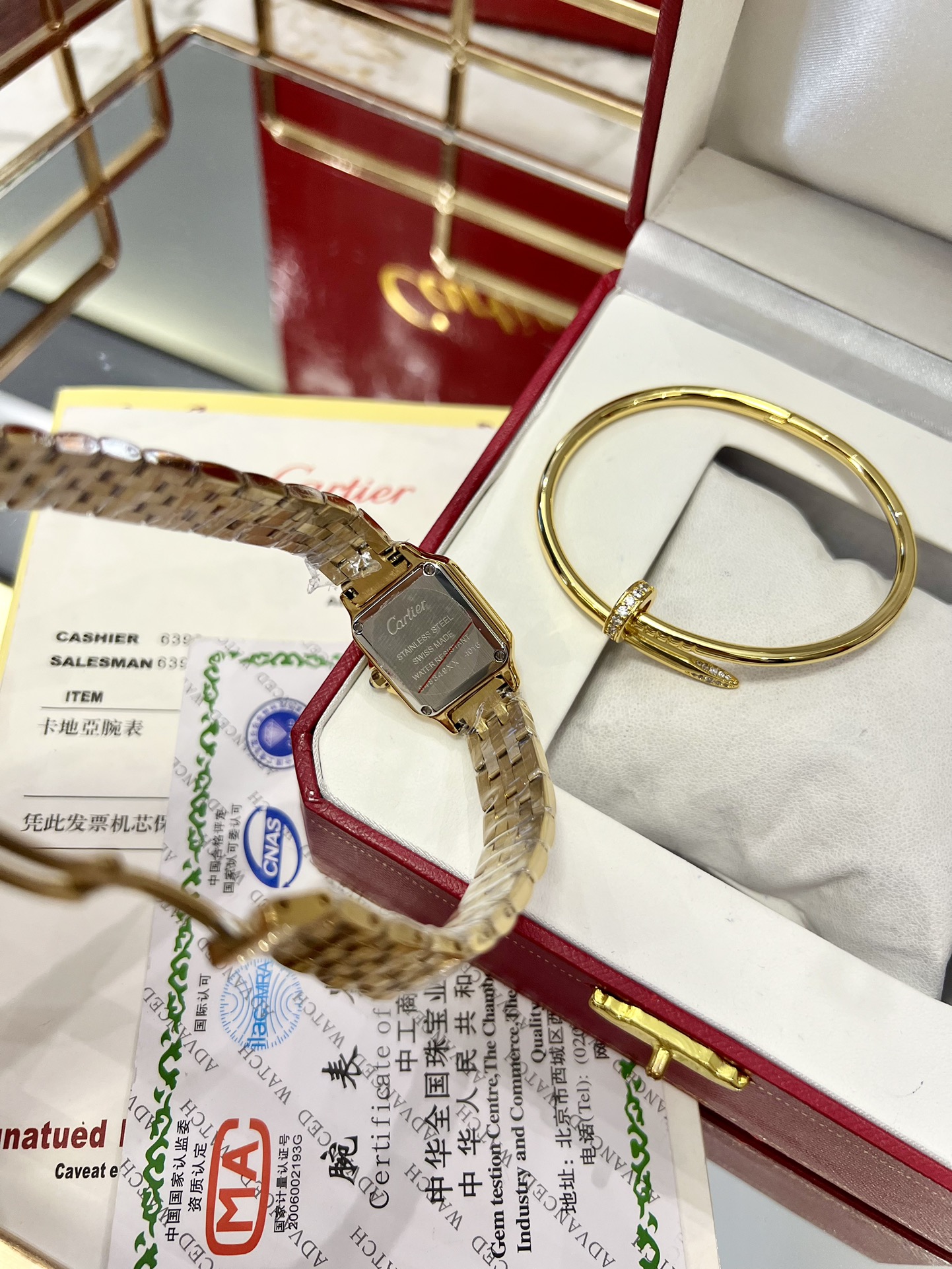 Car new arrival women watches 24*24 mm  + bracelet sets